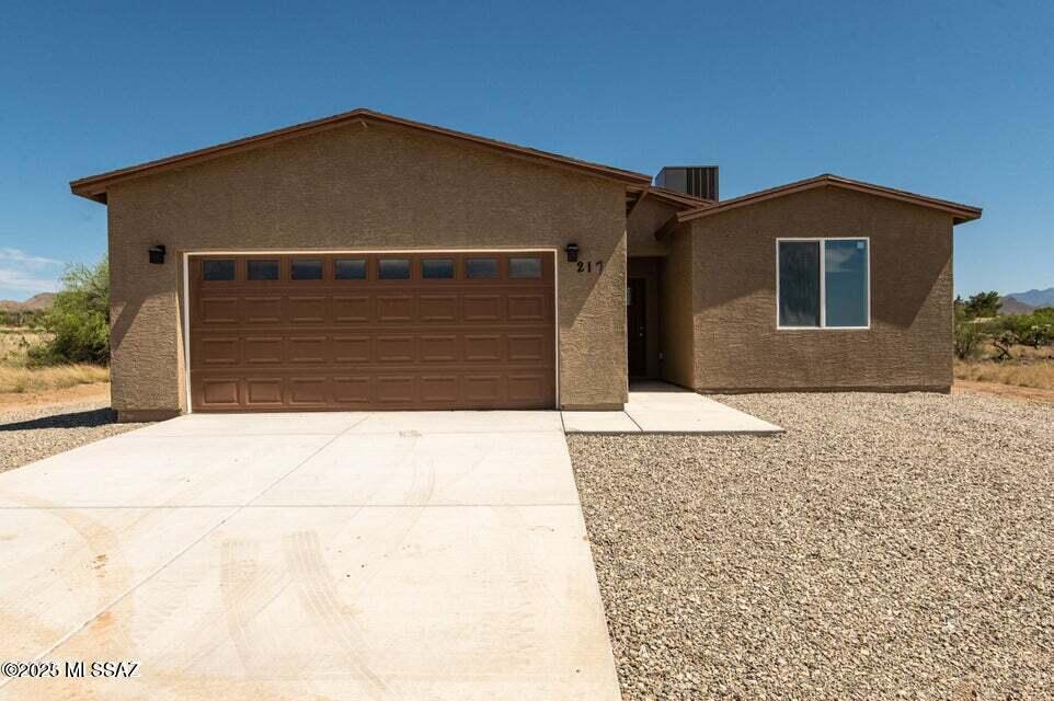 115 S Richmond Drive