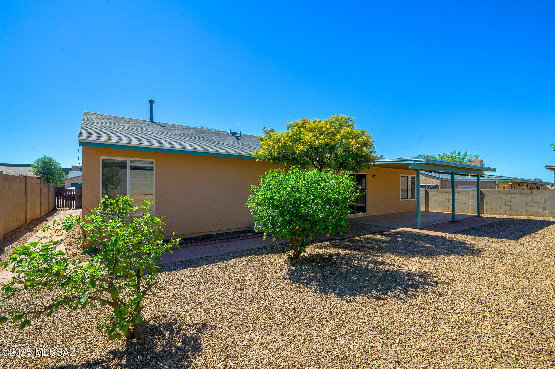 10235 E Rainbow Meadow Drive