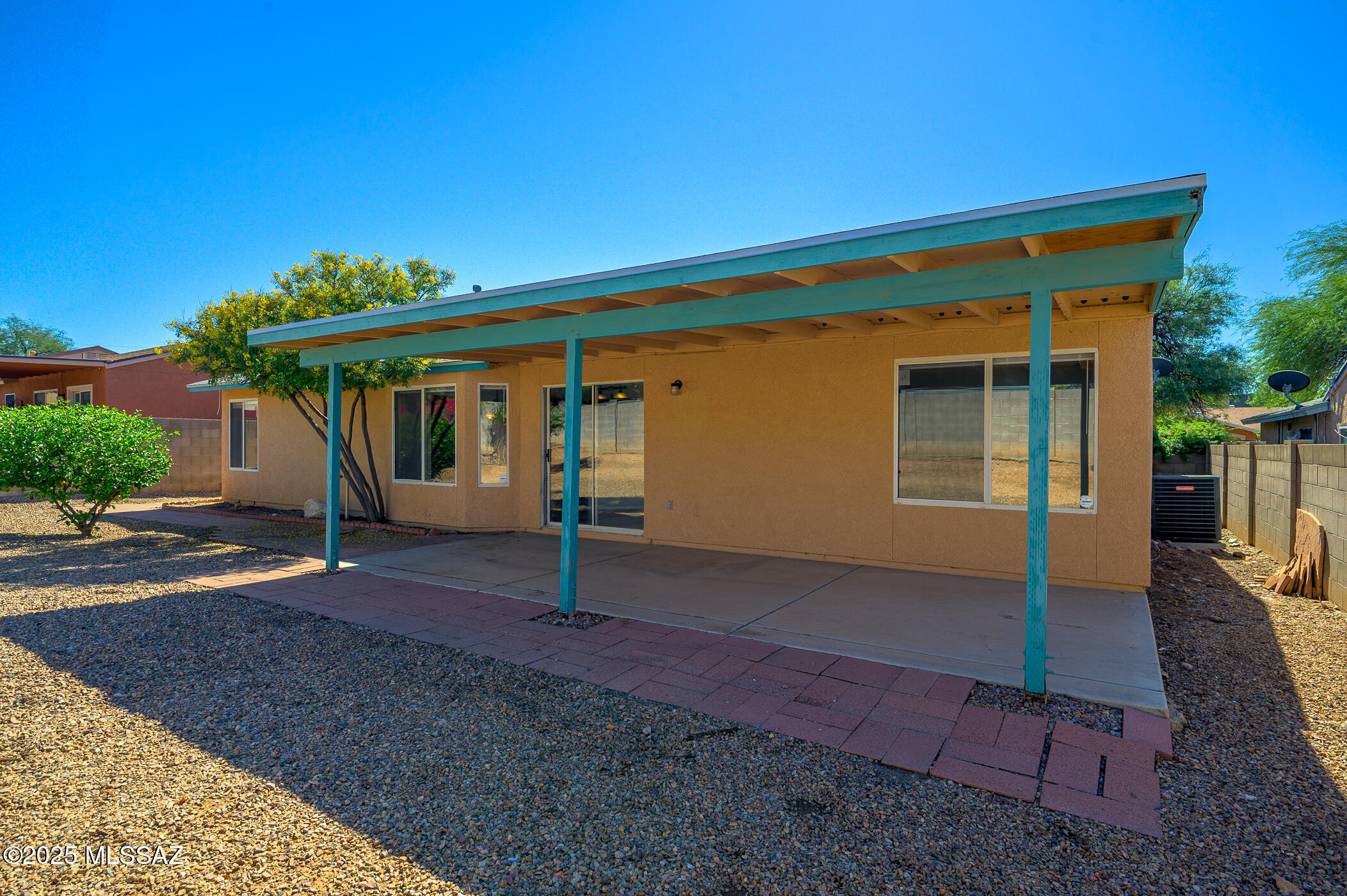 10235 E Rainbow Meadow Drive