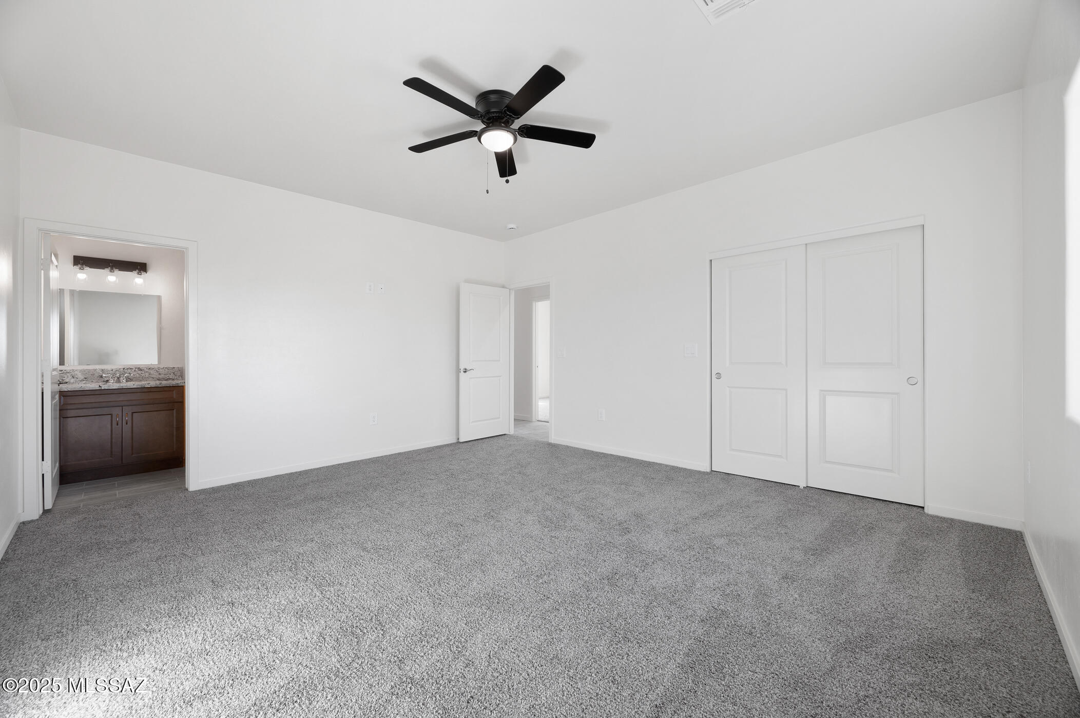 3915 E Singing Cactus Lane