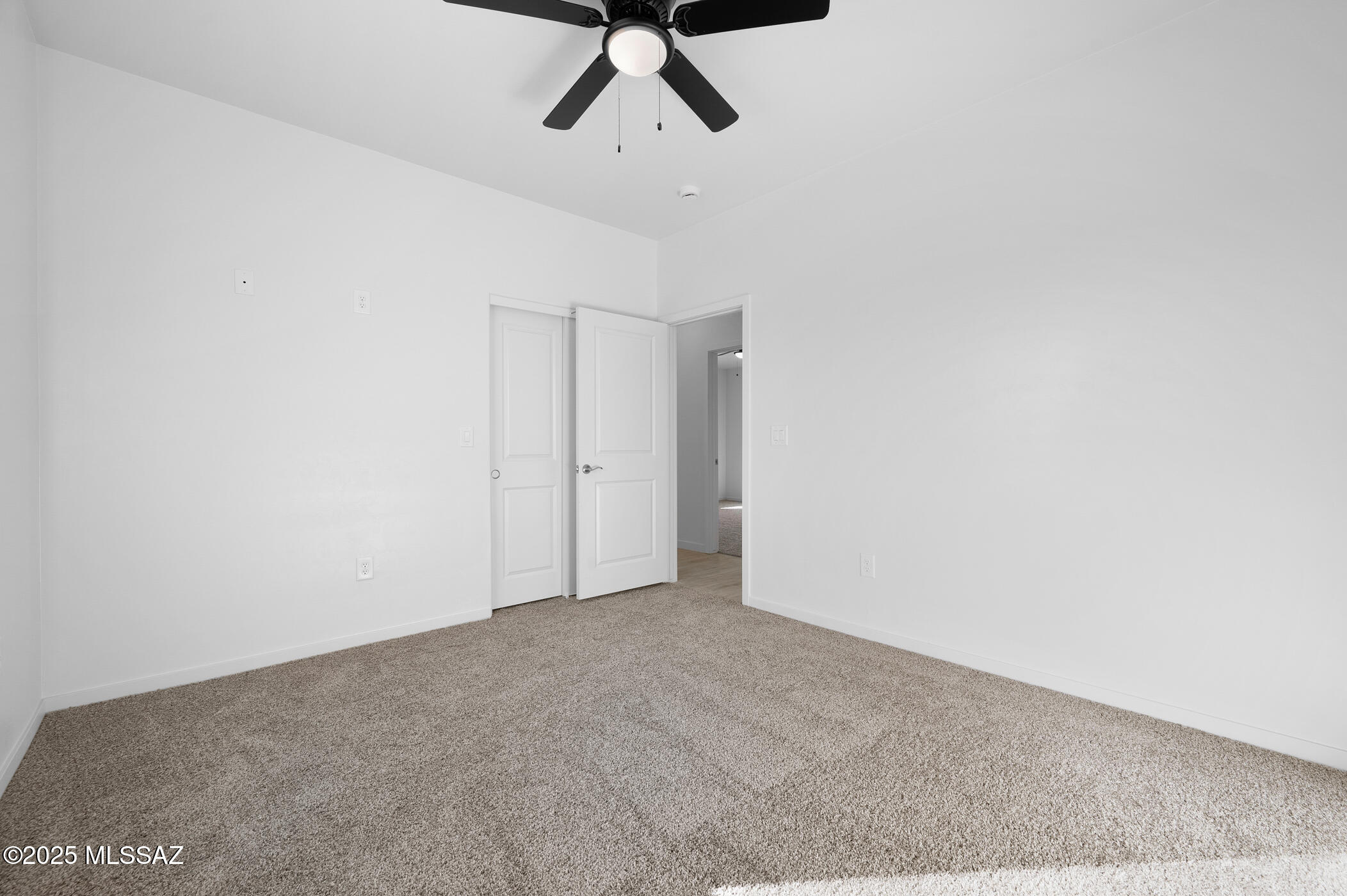 3915 E Singing Cactus Lane