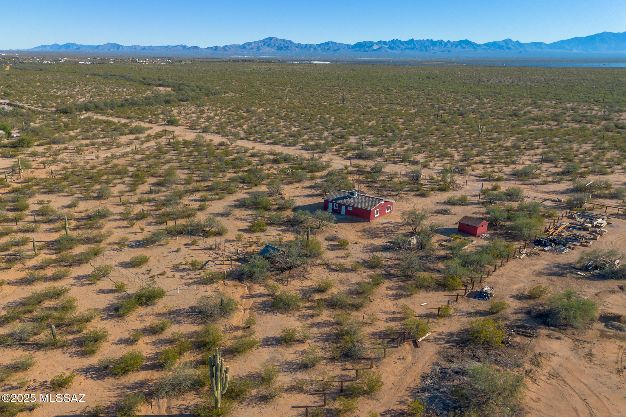 3915 E Singing Cactus Lane