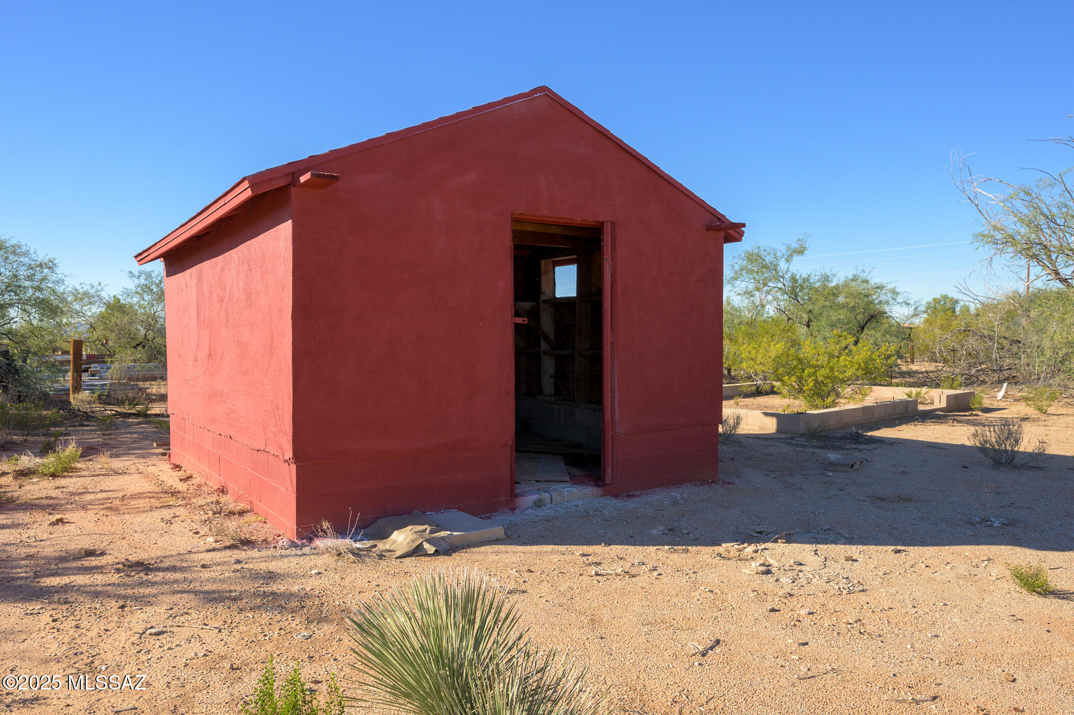 3915 E Singing Cactus Lane