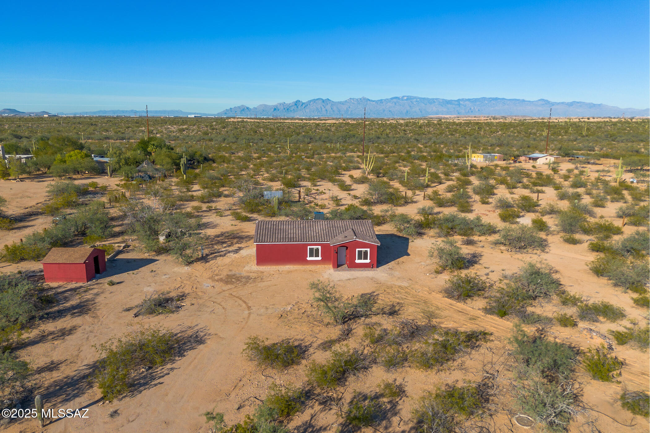 3915 E Singing Cactus Lane