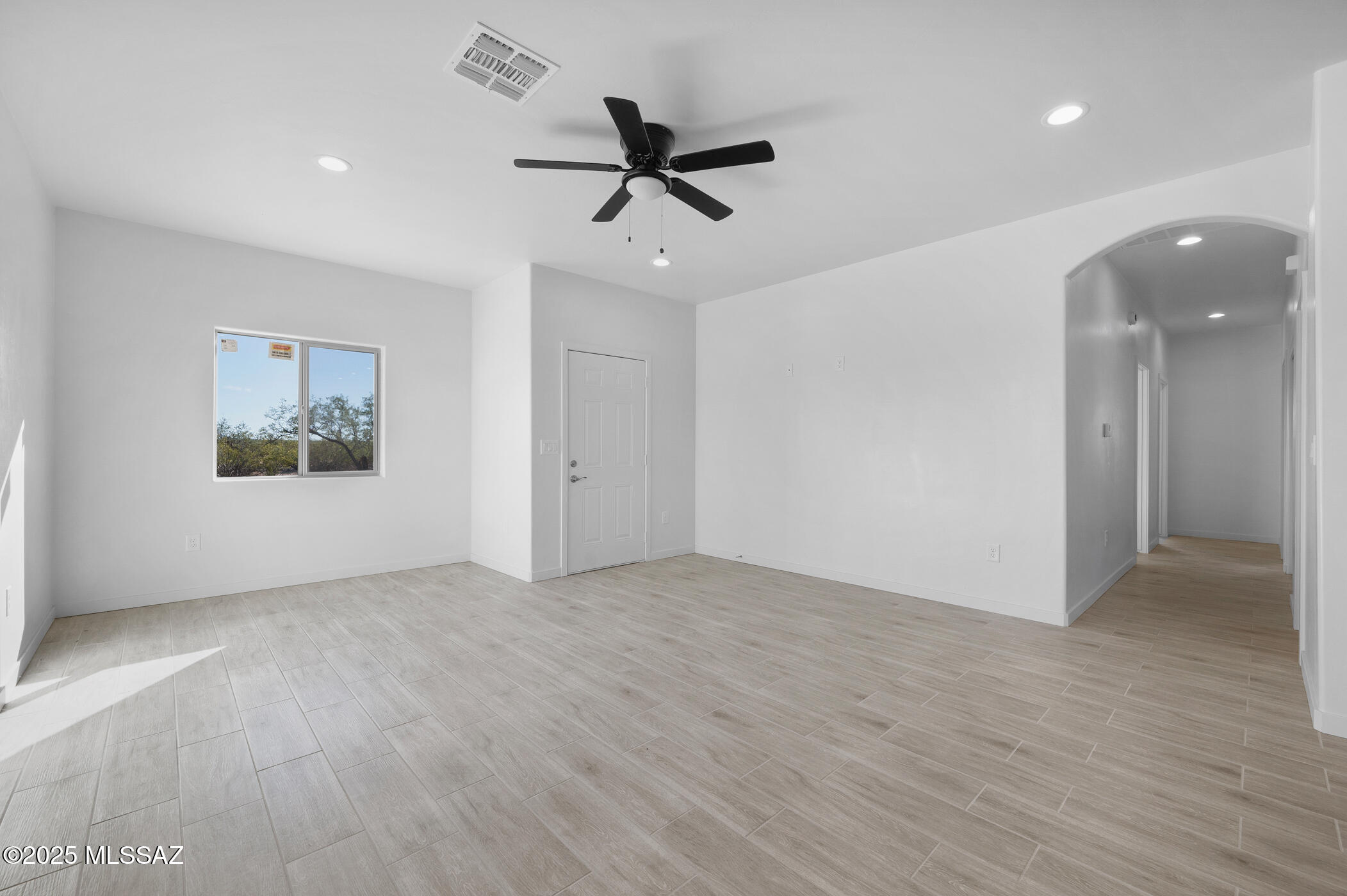 3915 E Singing Cactus Lane