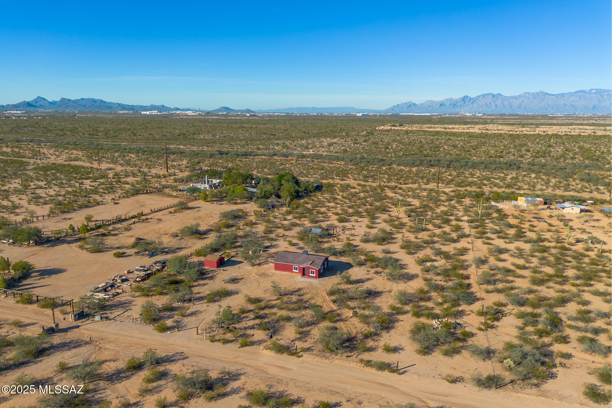 3915 E Singing Cactus Lane