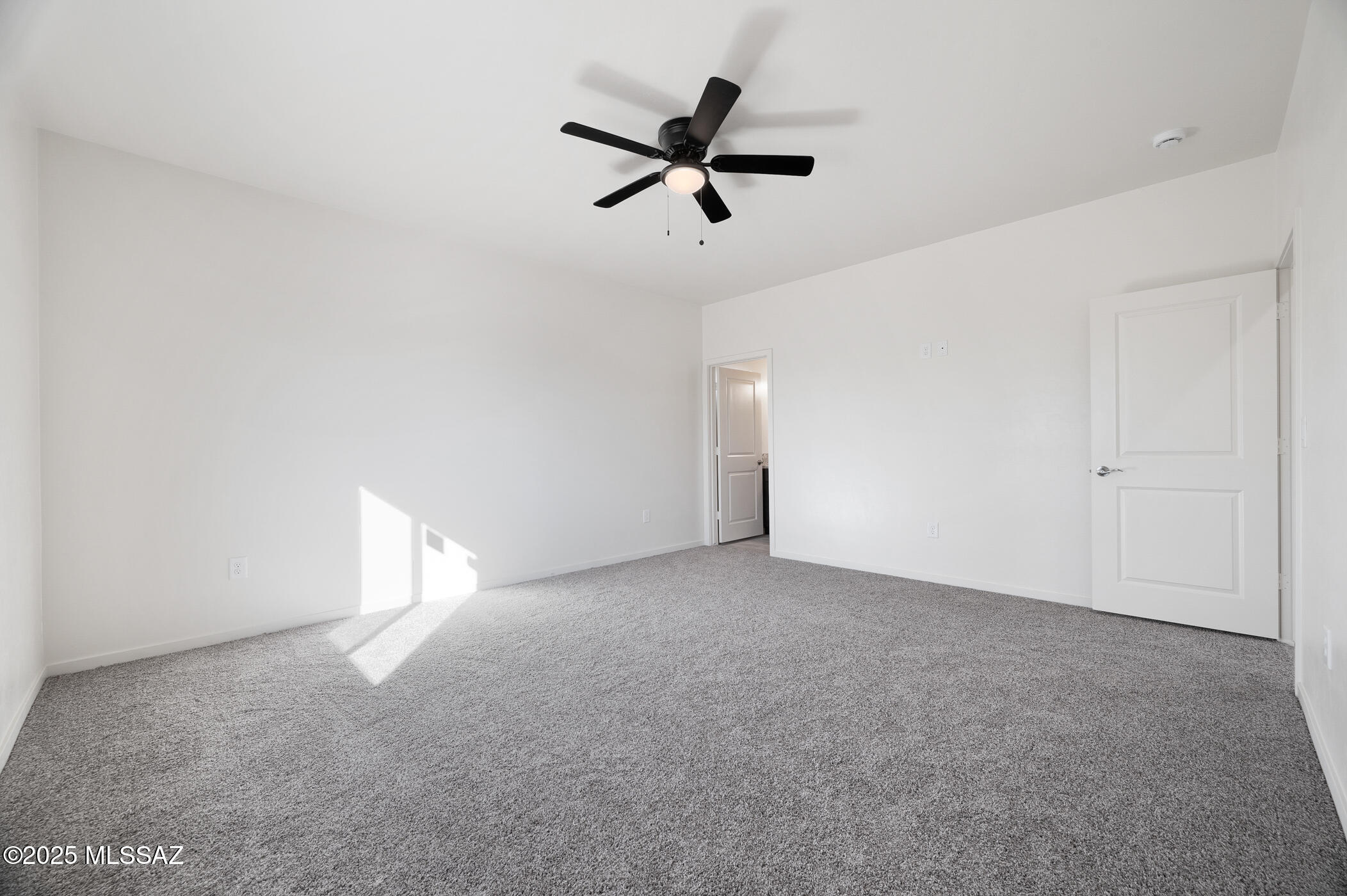 3915 E Singing Cactus Lane