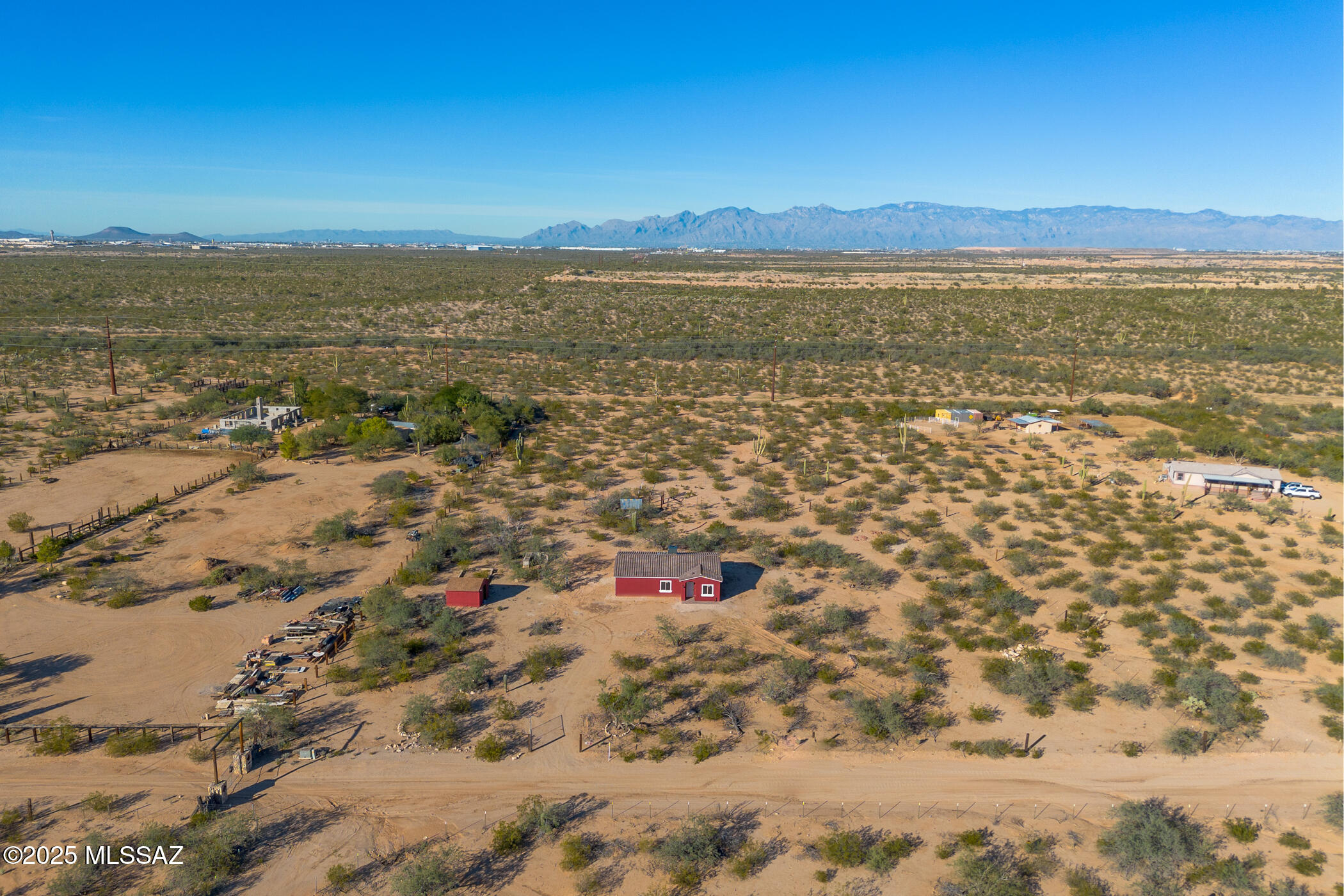 3915 E Singing Cactus Lane