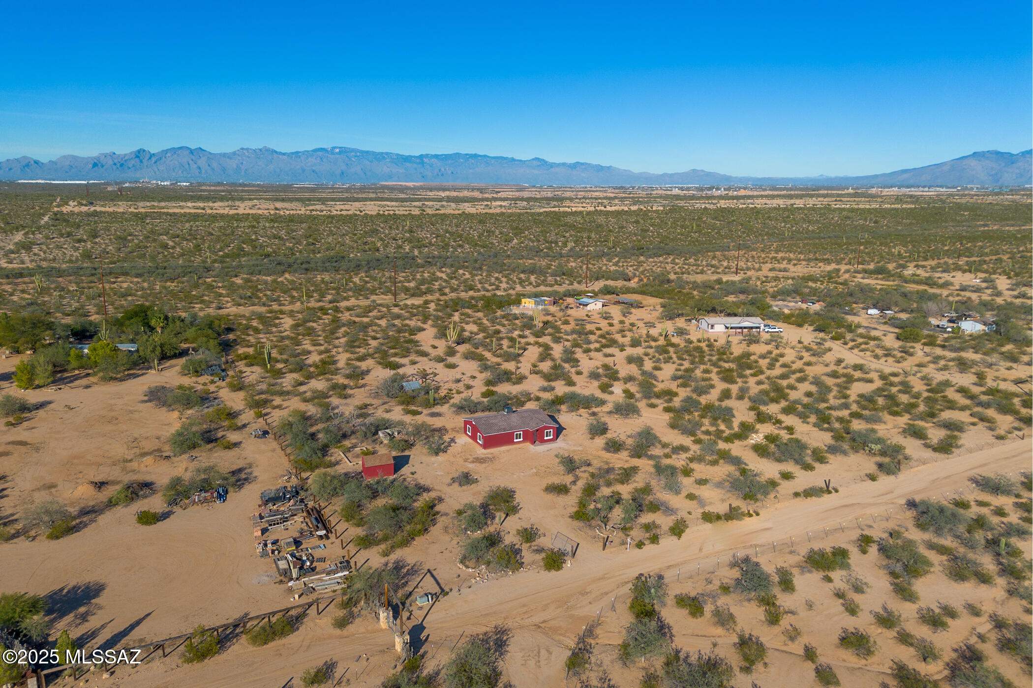 3915 E Singing Cactus Lane