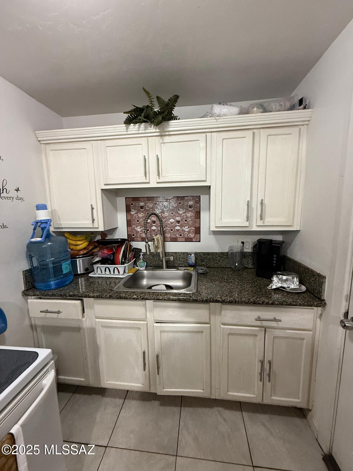 6838 S Nogales Highway