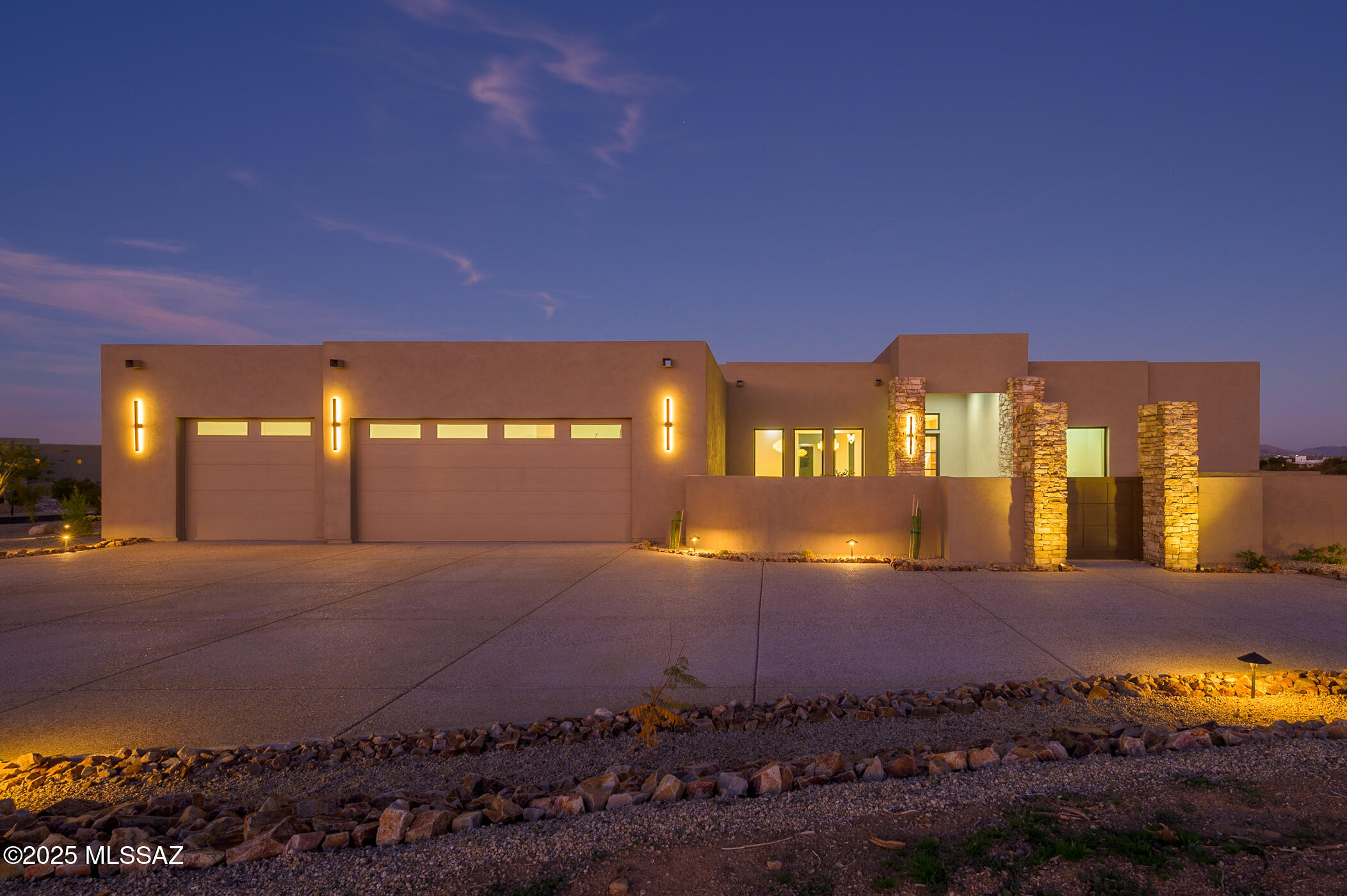 4357 W Placita Tres Rocas