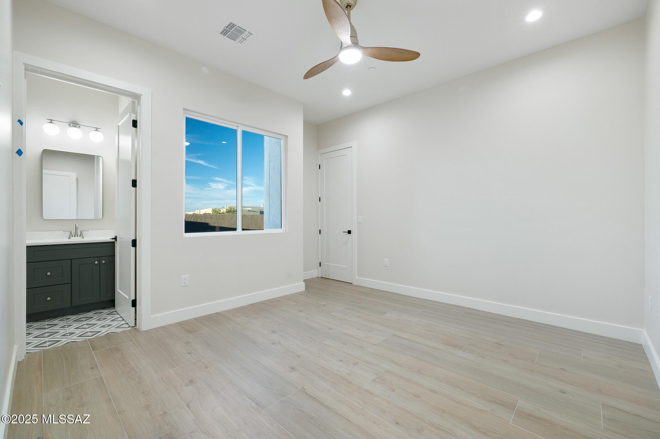 4357 W Placita Tres Rocas