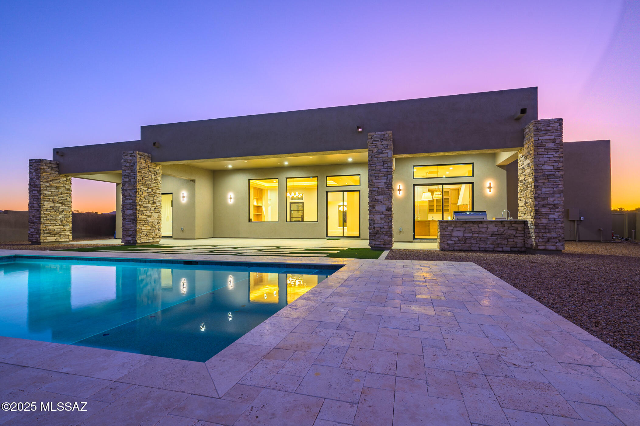 4357 W Placita Tres Rocas