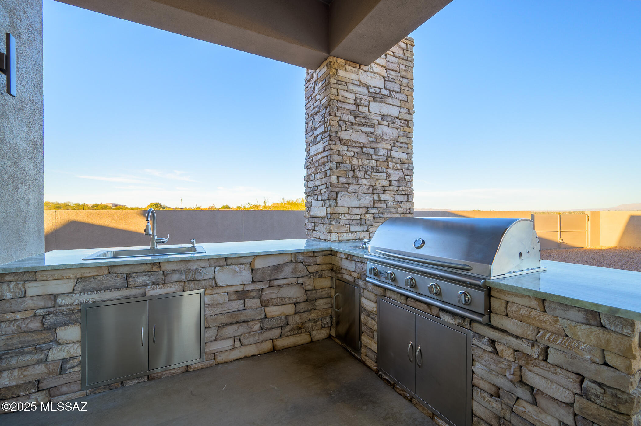 4357 W Placita Tres Rocas