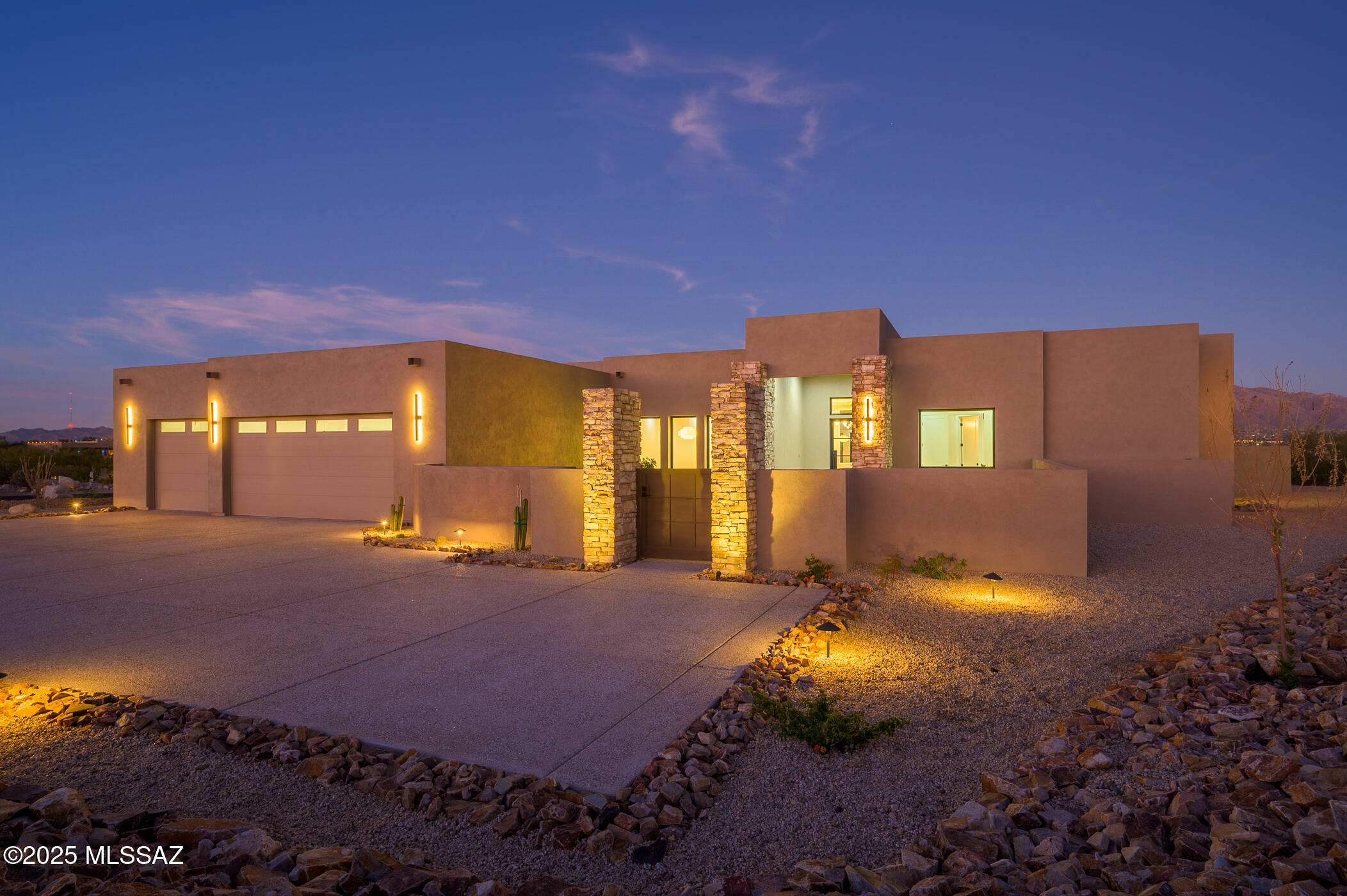 4357 W Placita Tres Rocas