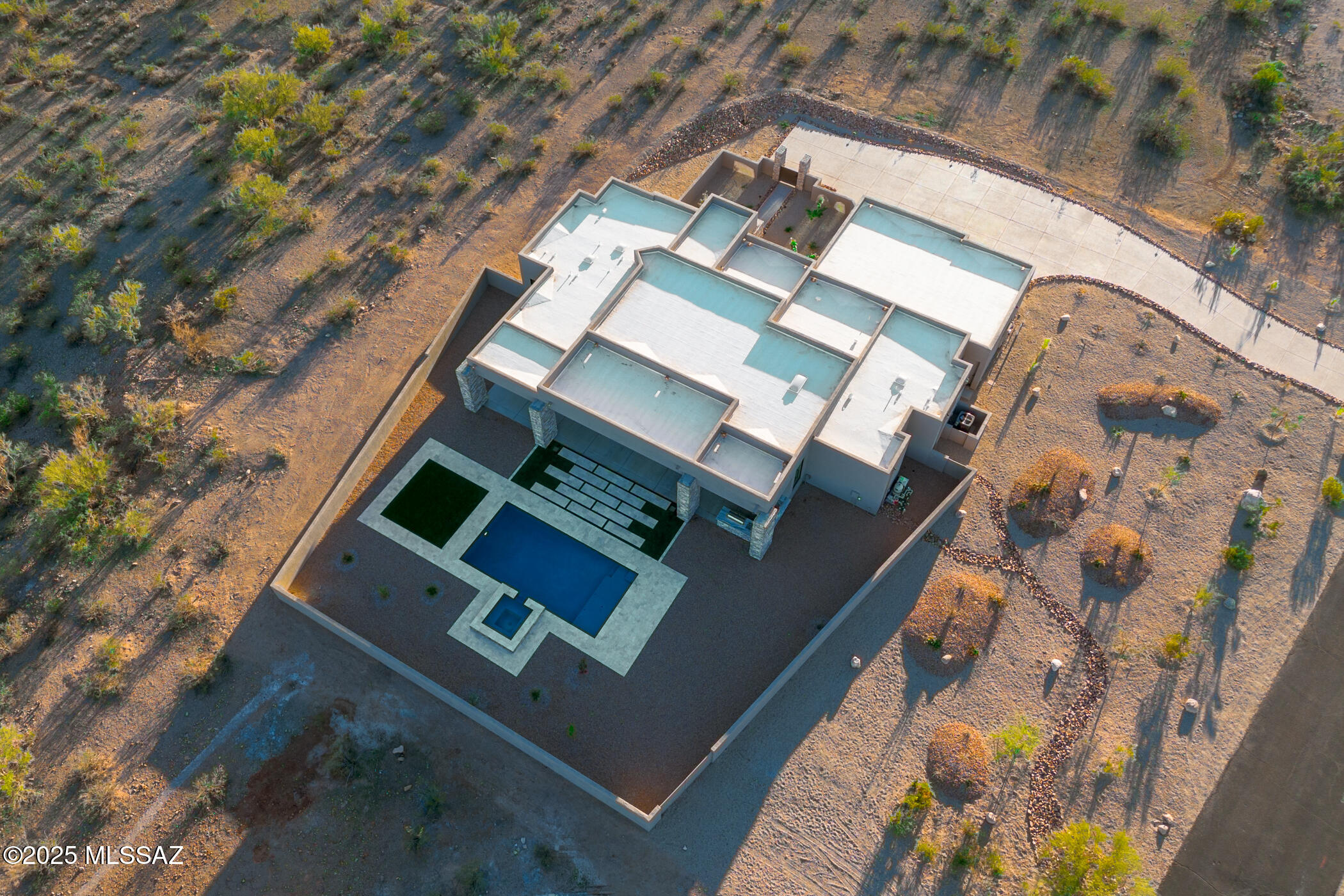 4357 W Placita Tres Rocas