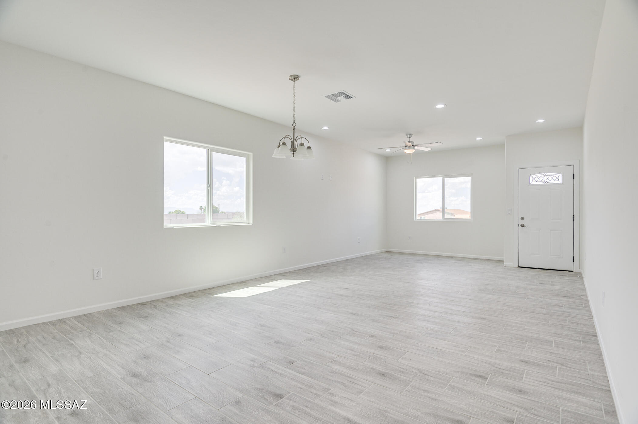 229 S Atlanta Street