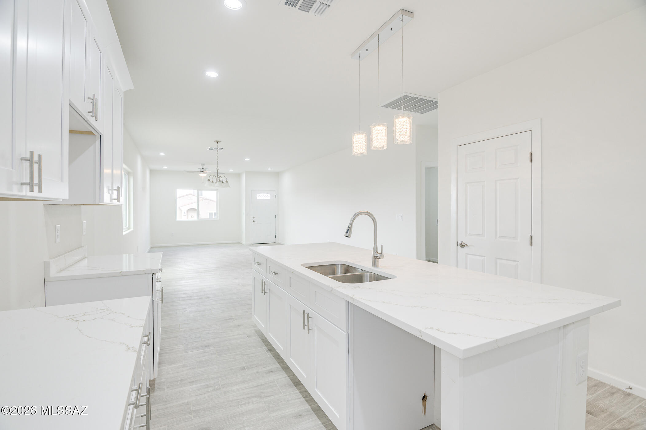 229 S Atlanta Street