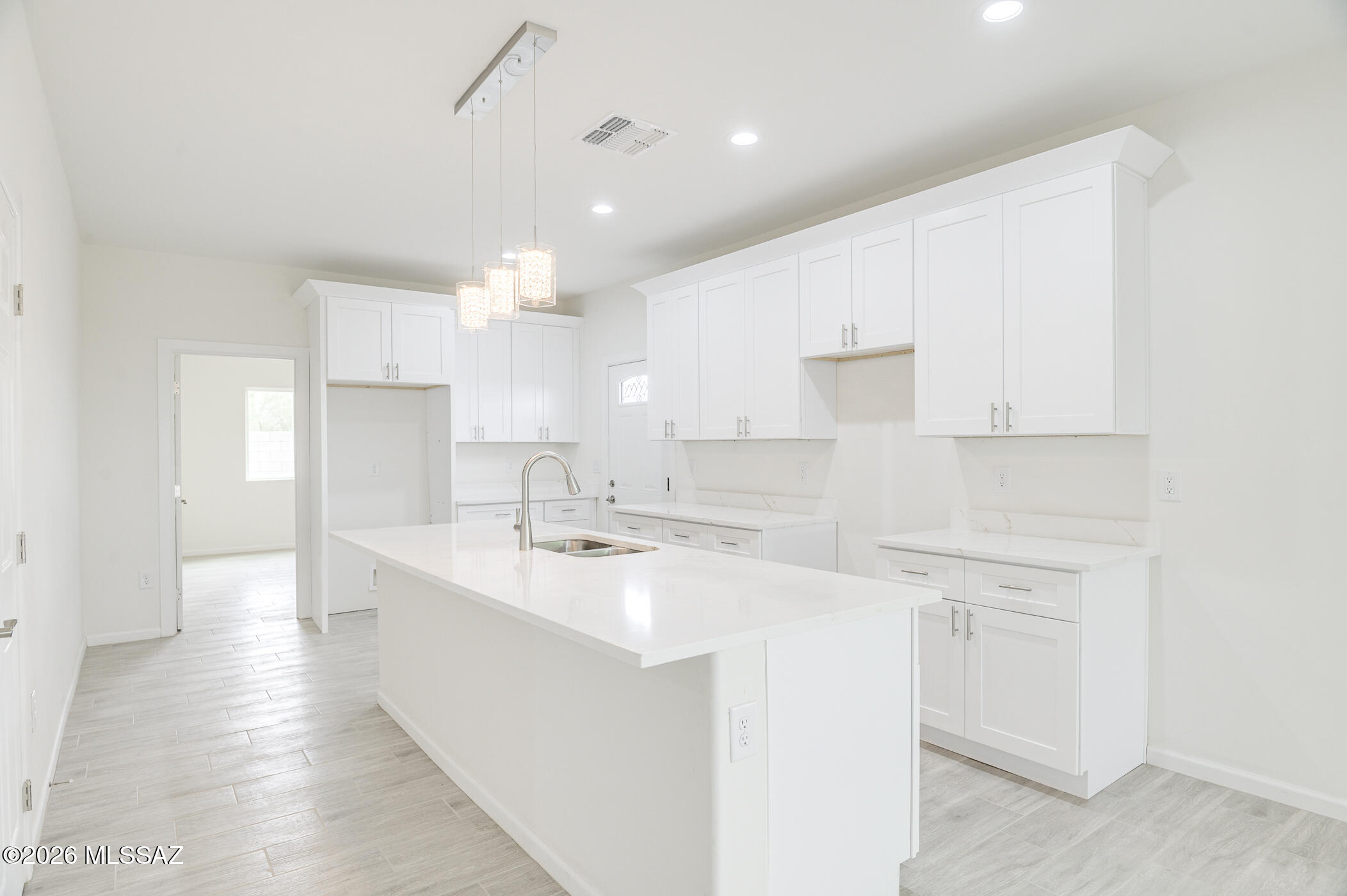 229 S Atlanta Street