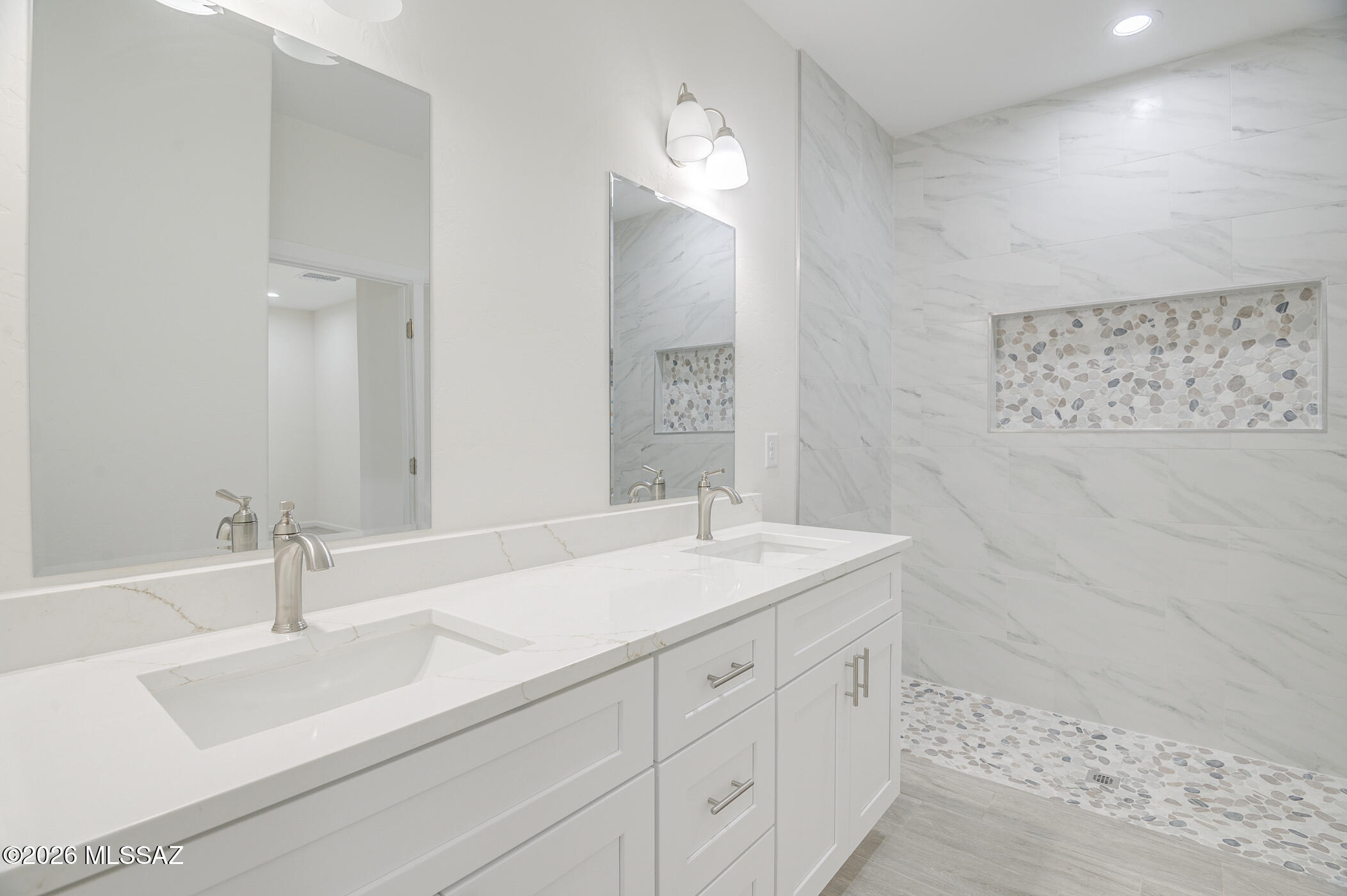 229 S Atlanta Street