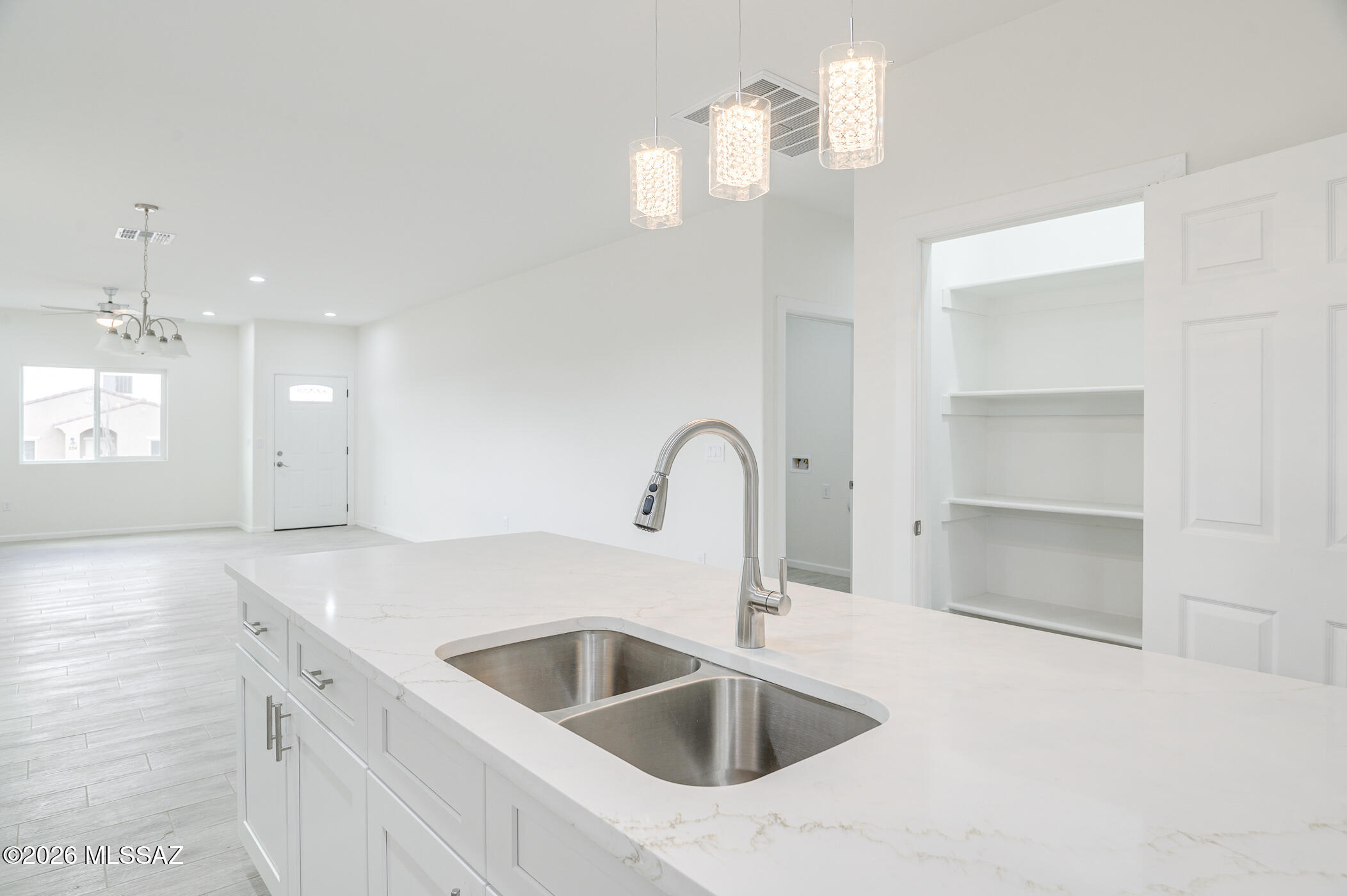 229 S Atlanta Street