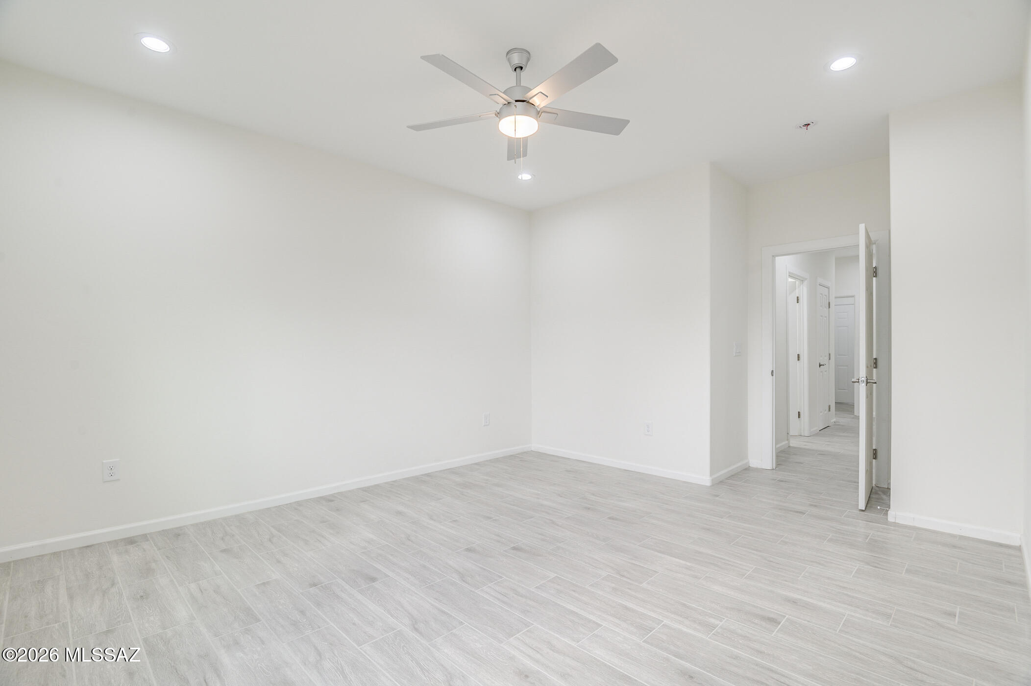 229 S Atlanta Street