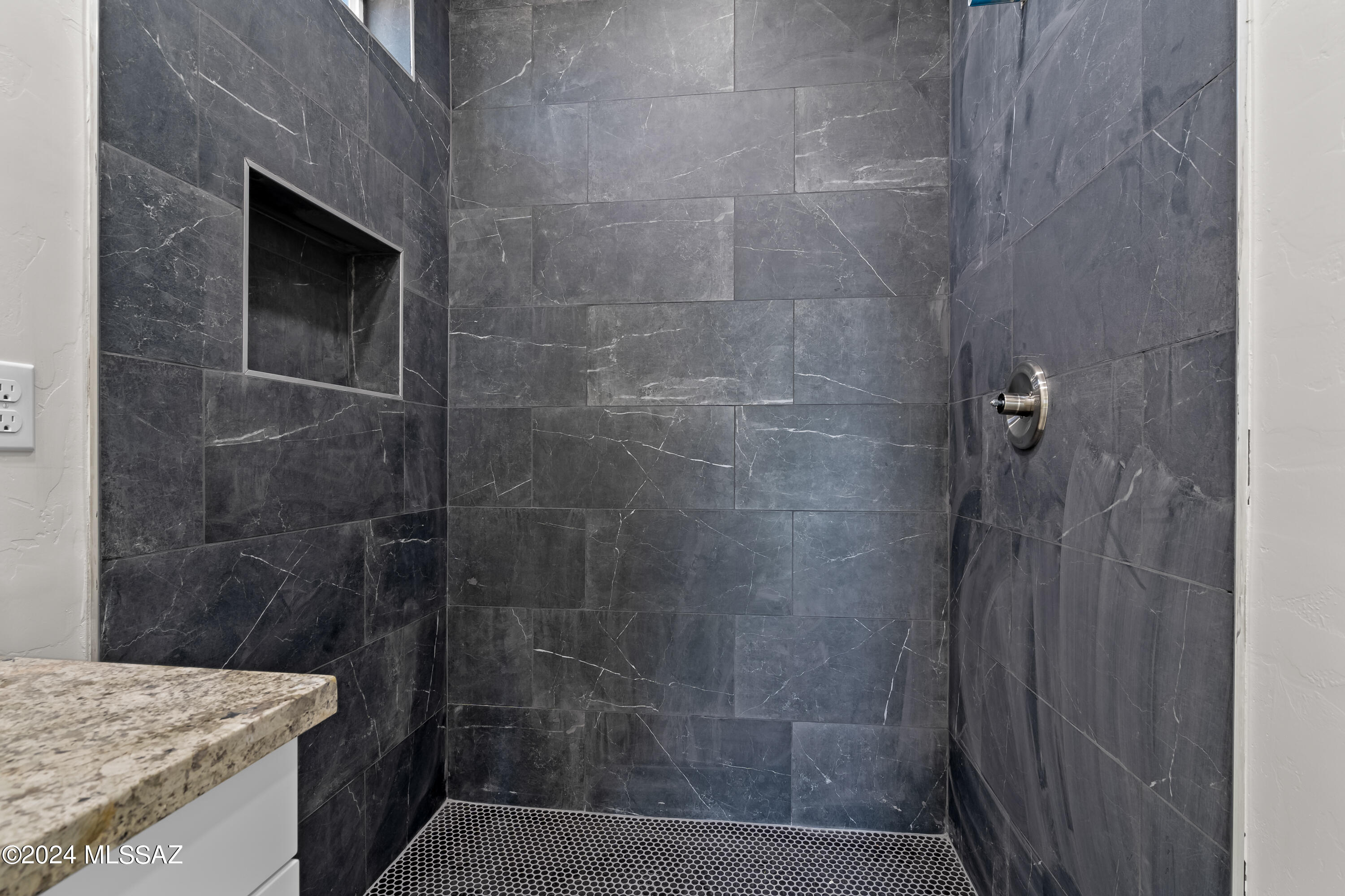 155 S Montgomery Avenue