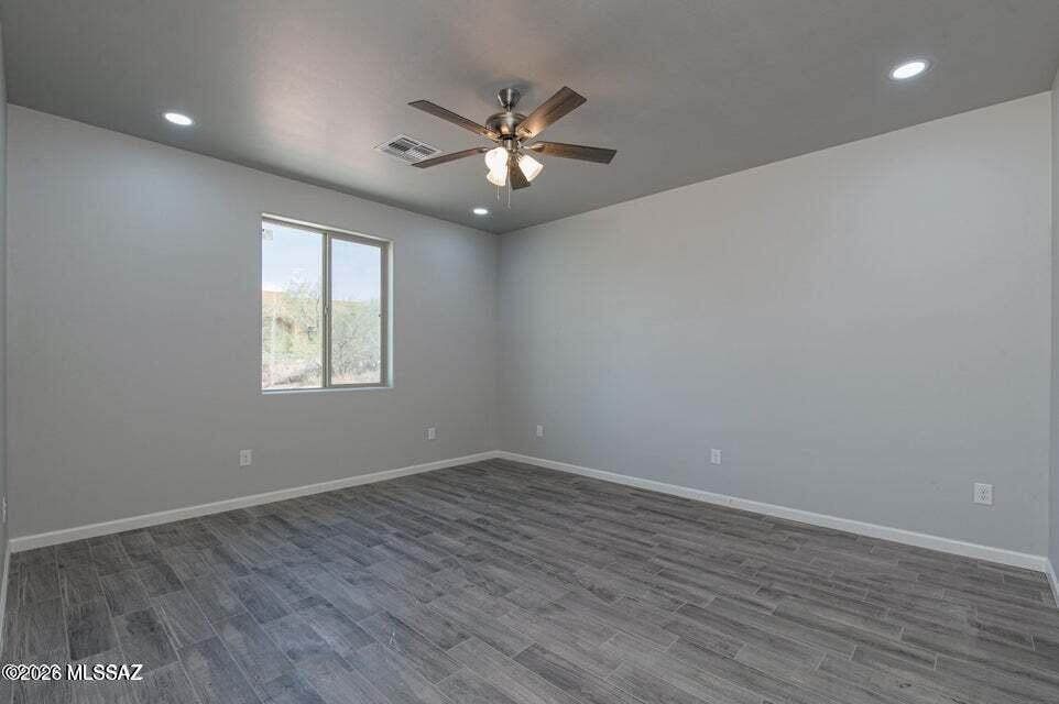 124 S Richmond Drive