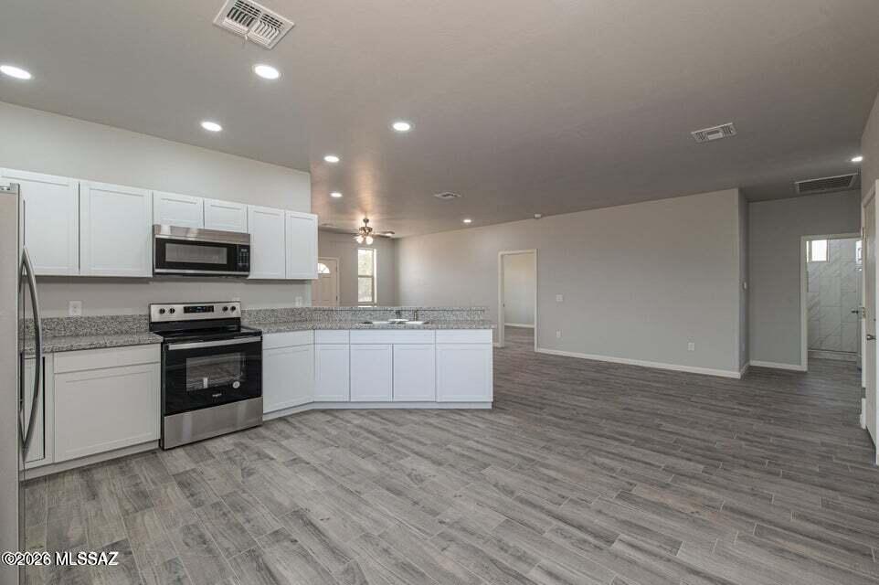 124 S Richmond Drive