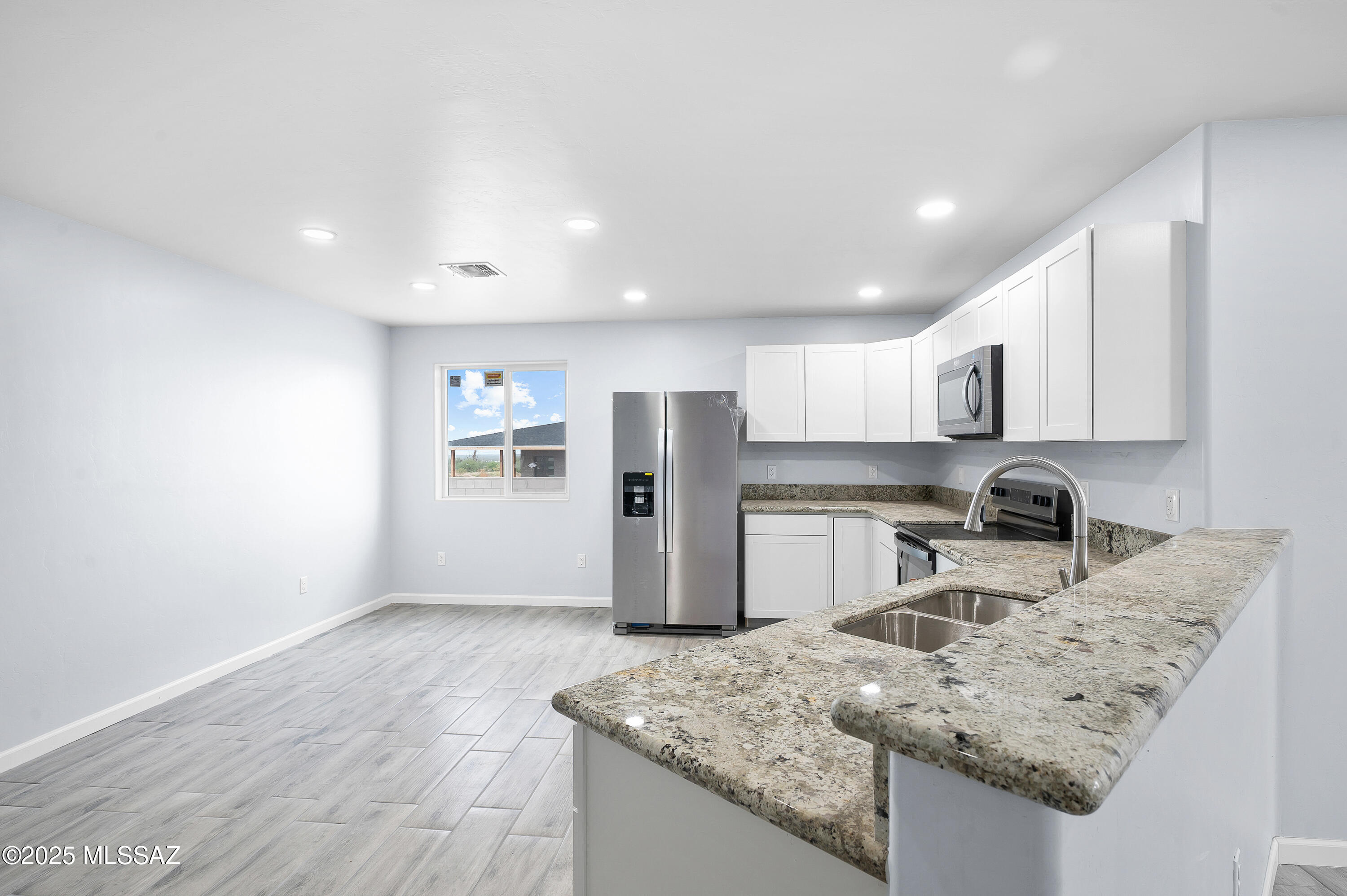 124 S Richmond Drive