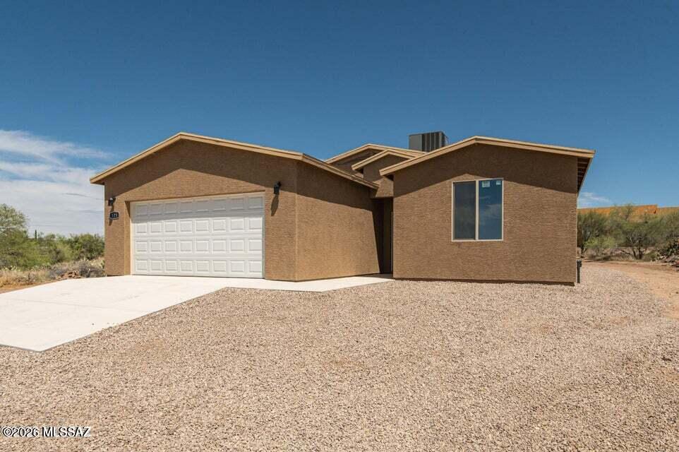 124 S Richmond Drive