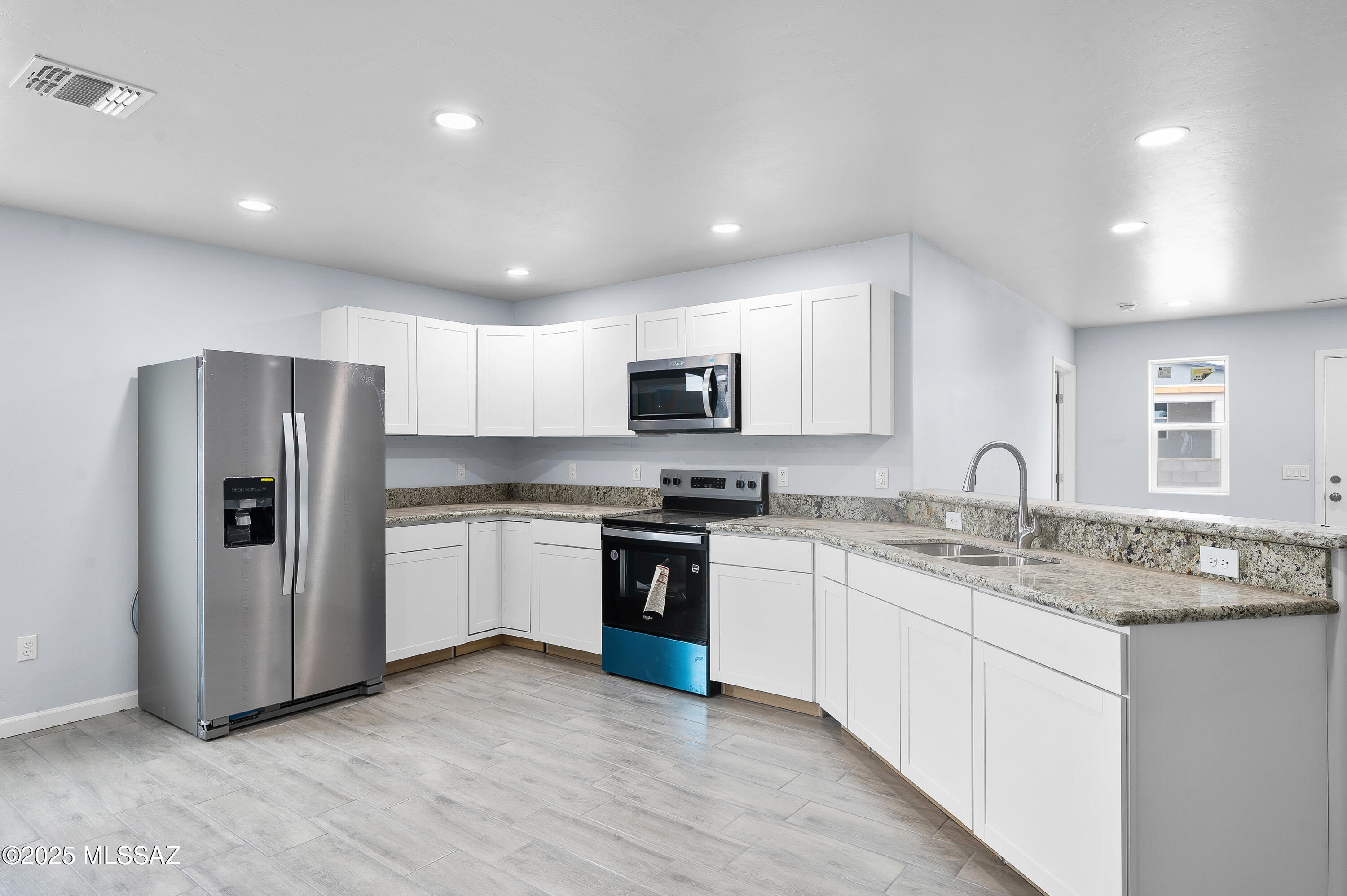 124 S Richmond Drive