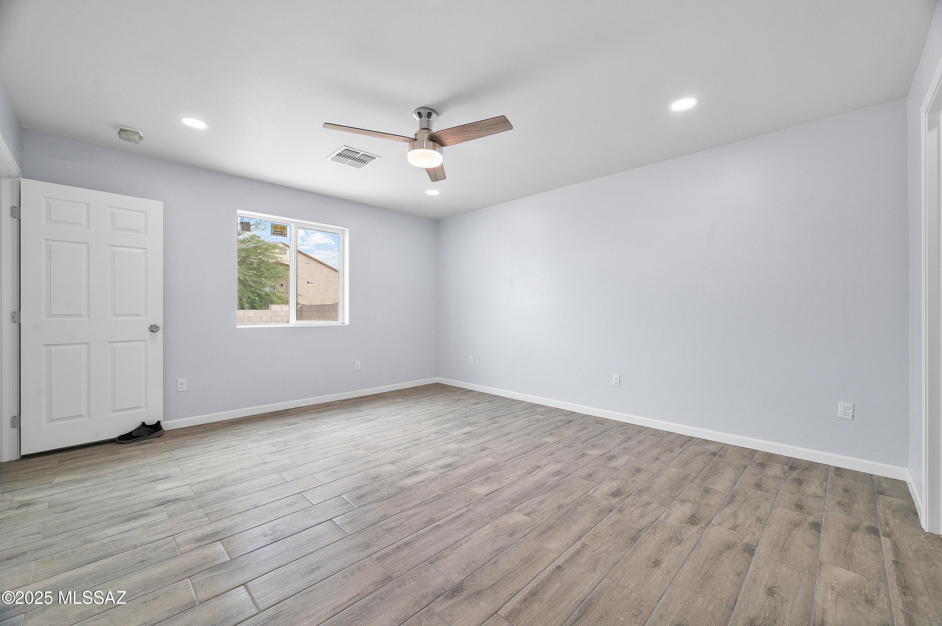 124 S Richmond Drive