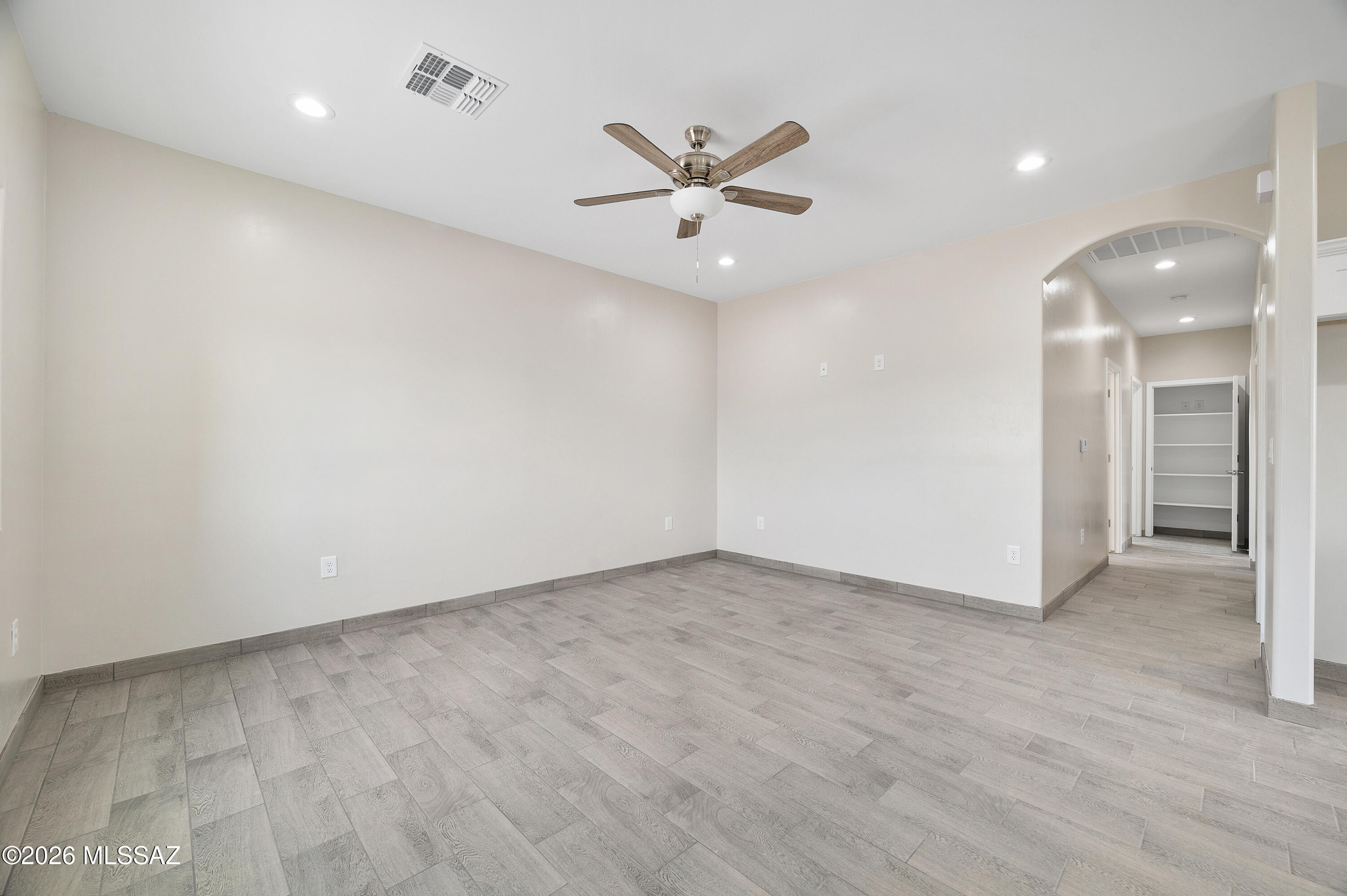 1605 N Yavapai Street