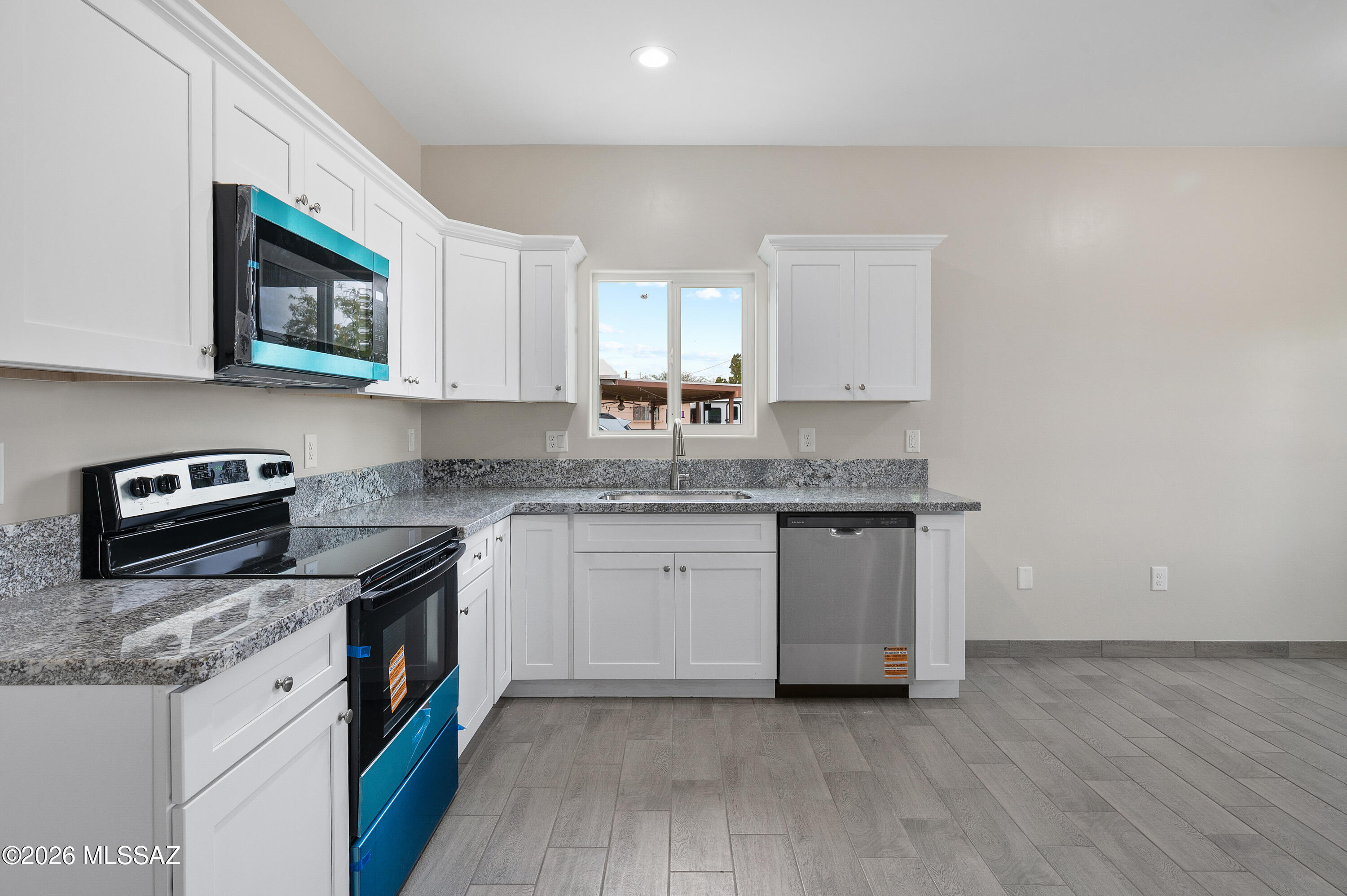 1605 N Yavapai Street