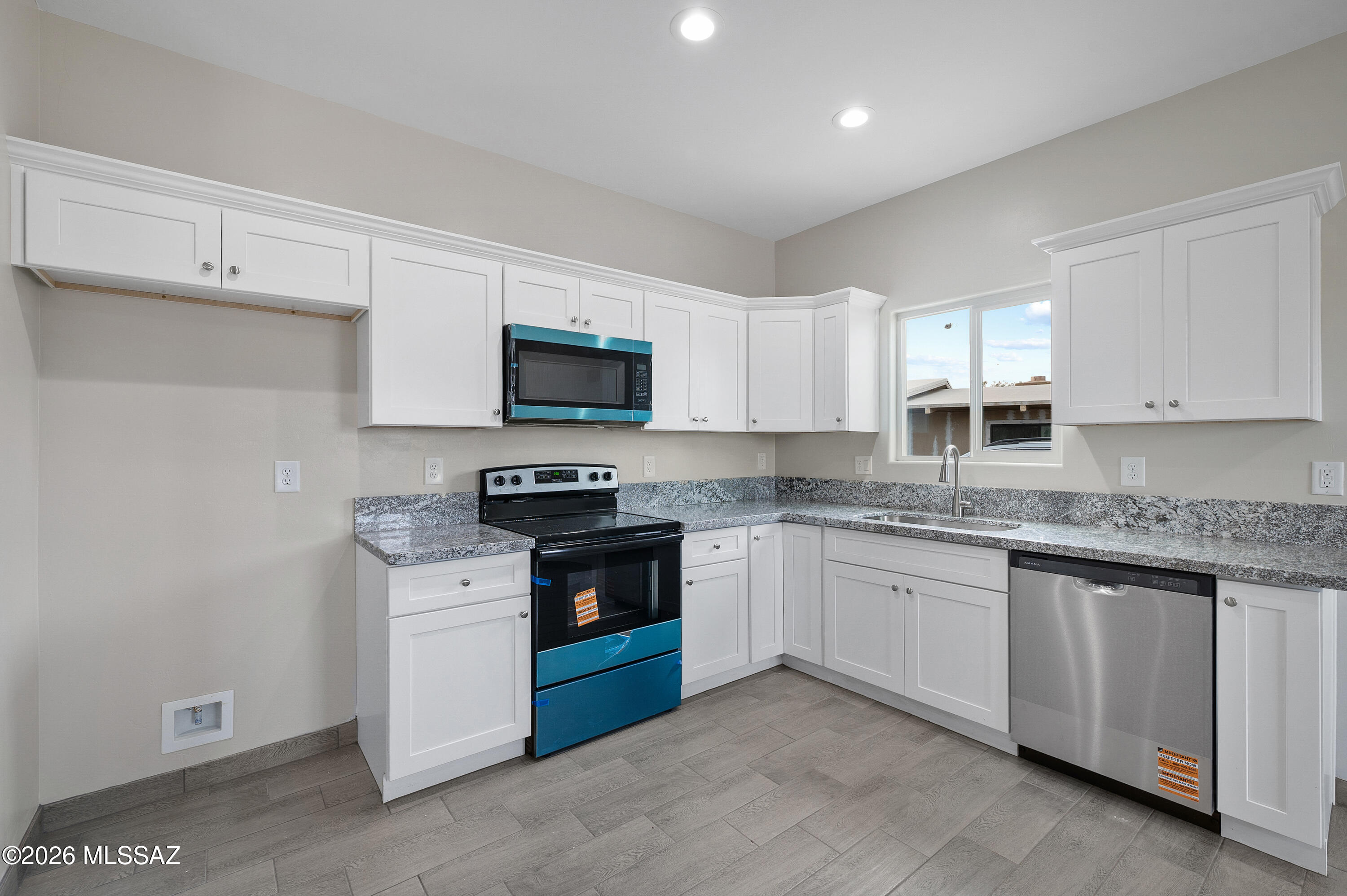 1605 N Yavapai Street