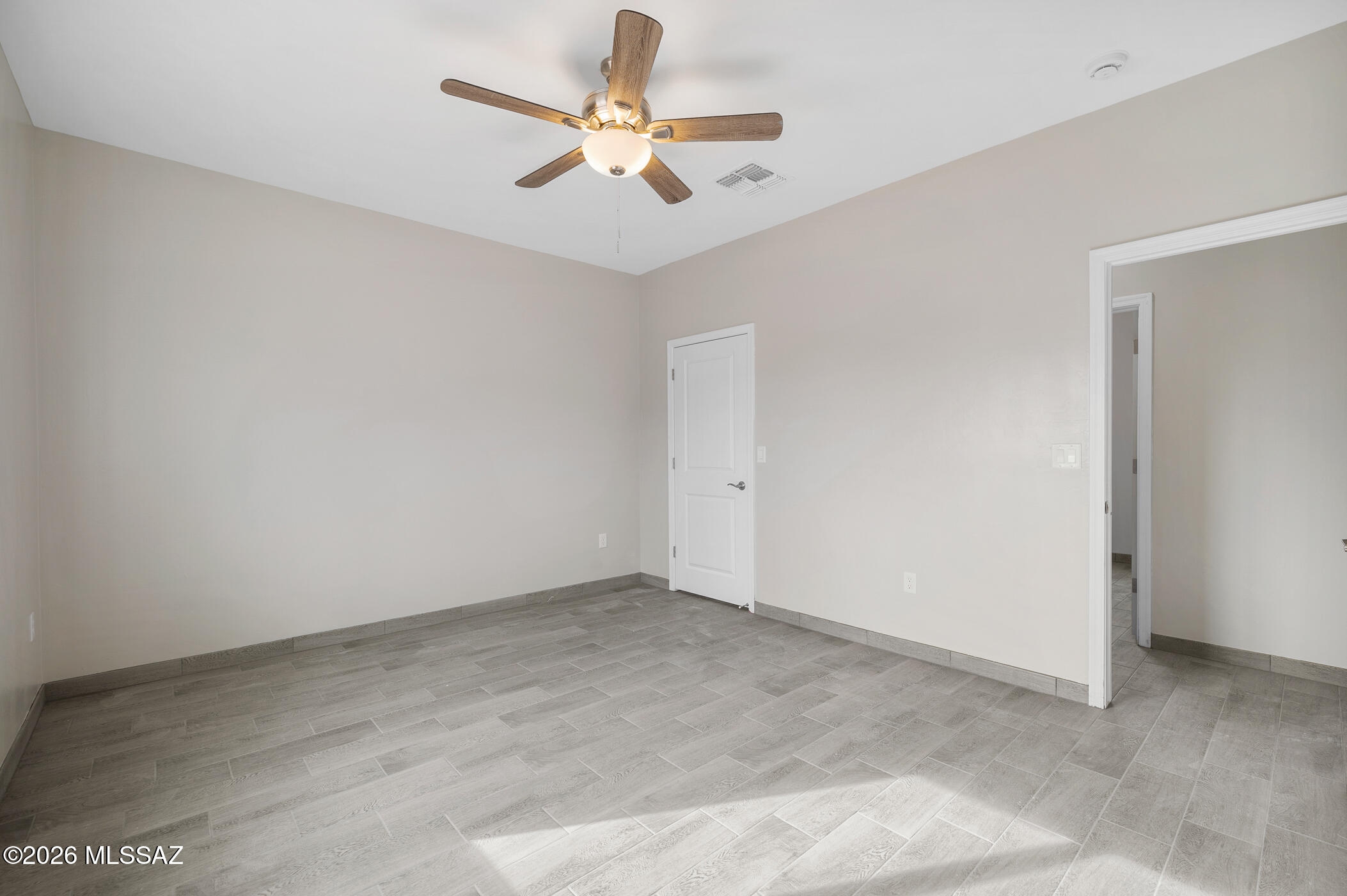 1595 N Yavapai Street