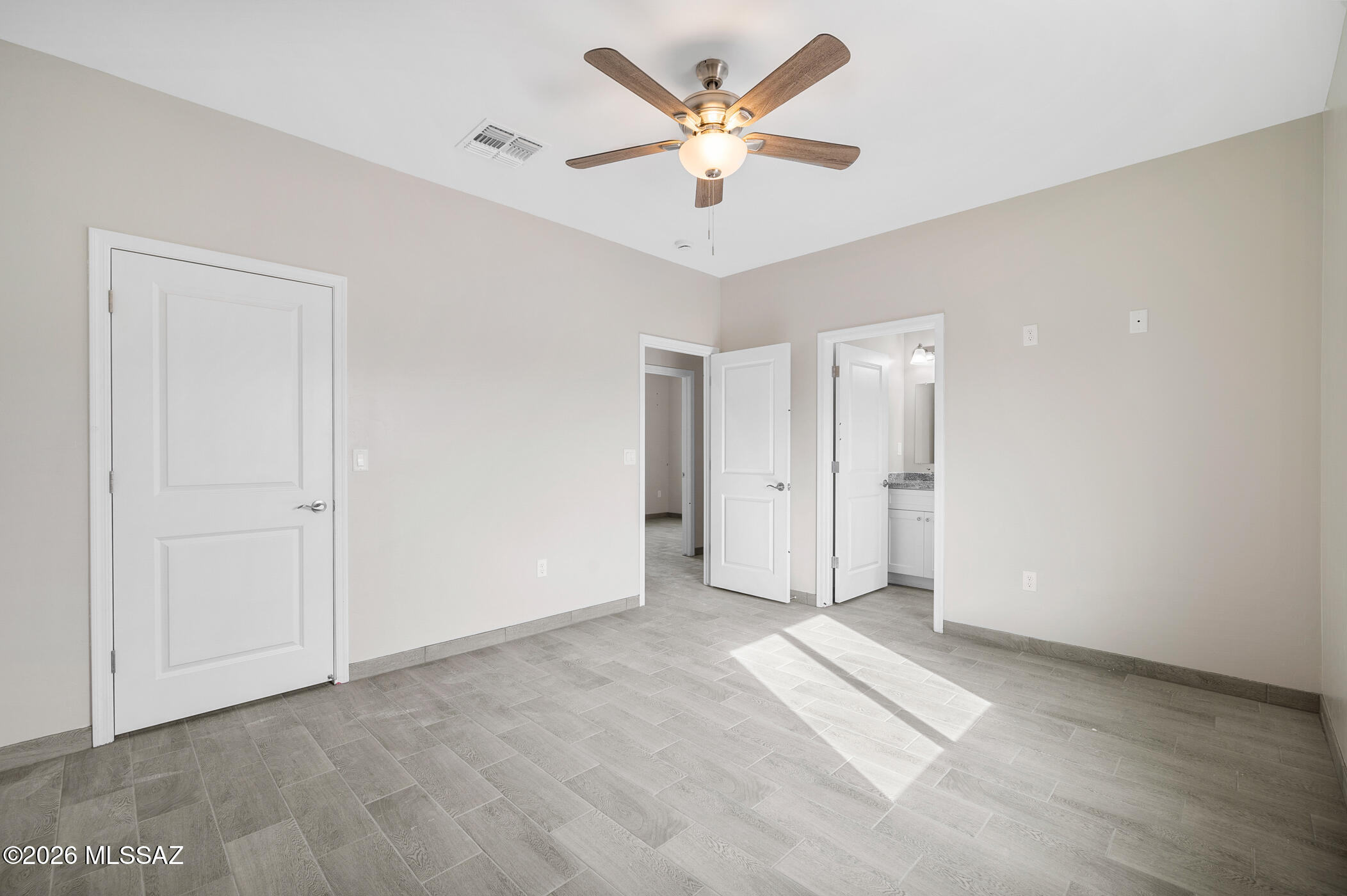 1585 N Yavapai Street