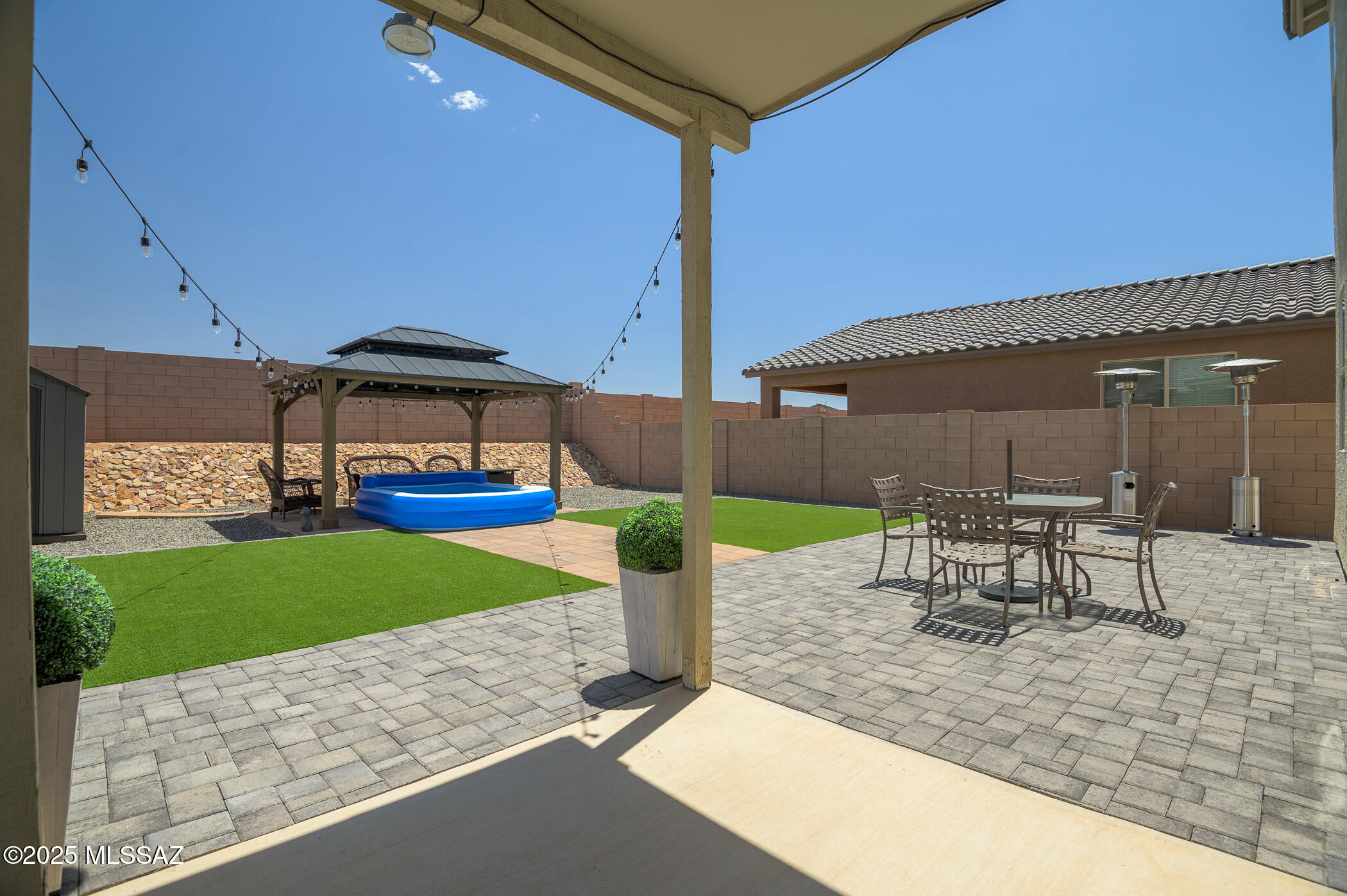 7121 W Vineridge Drive