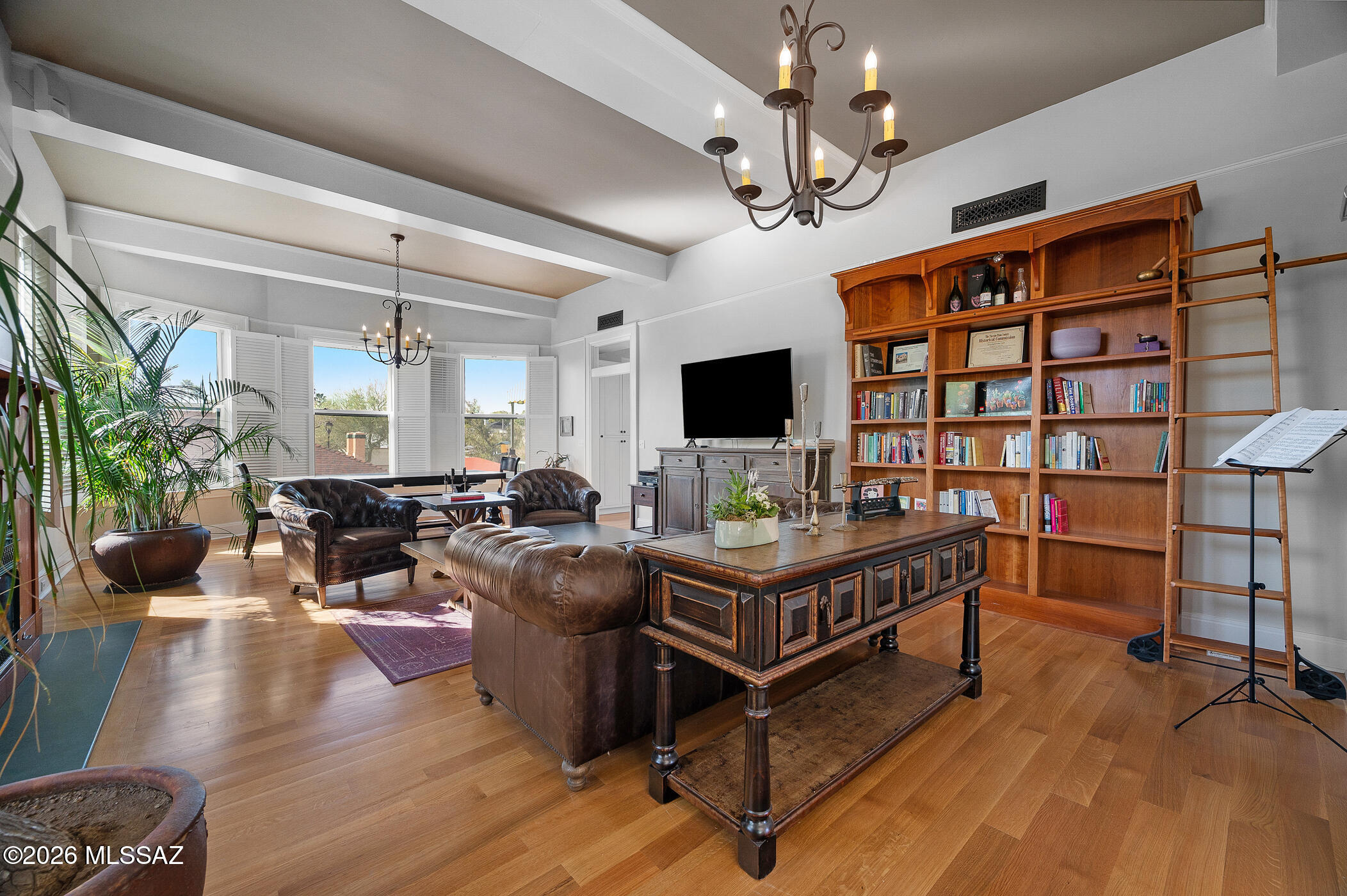 252 N Main Avenue 1&2