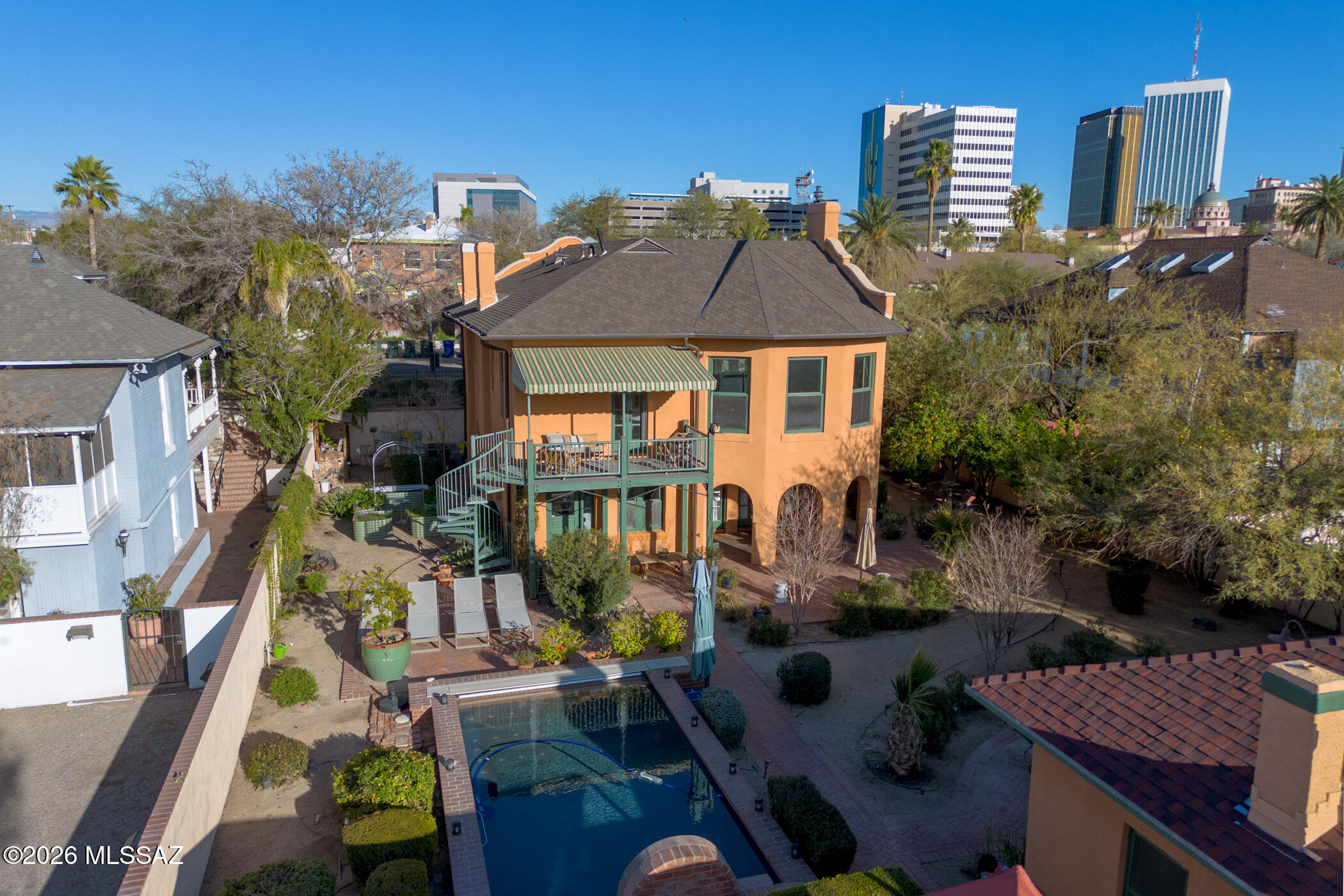 252 N Main Avenue 1&2