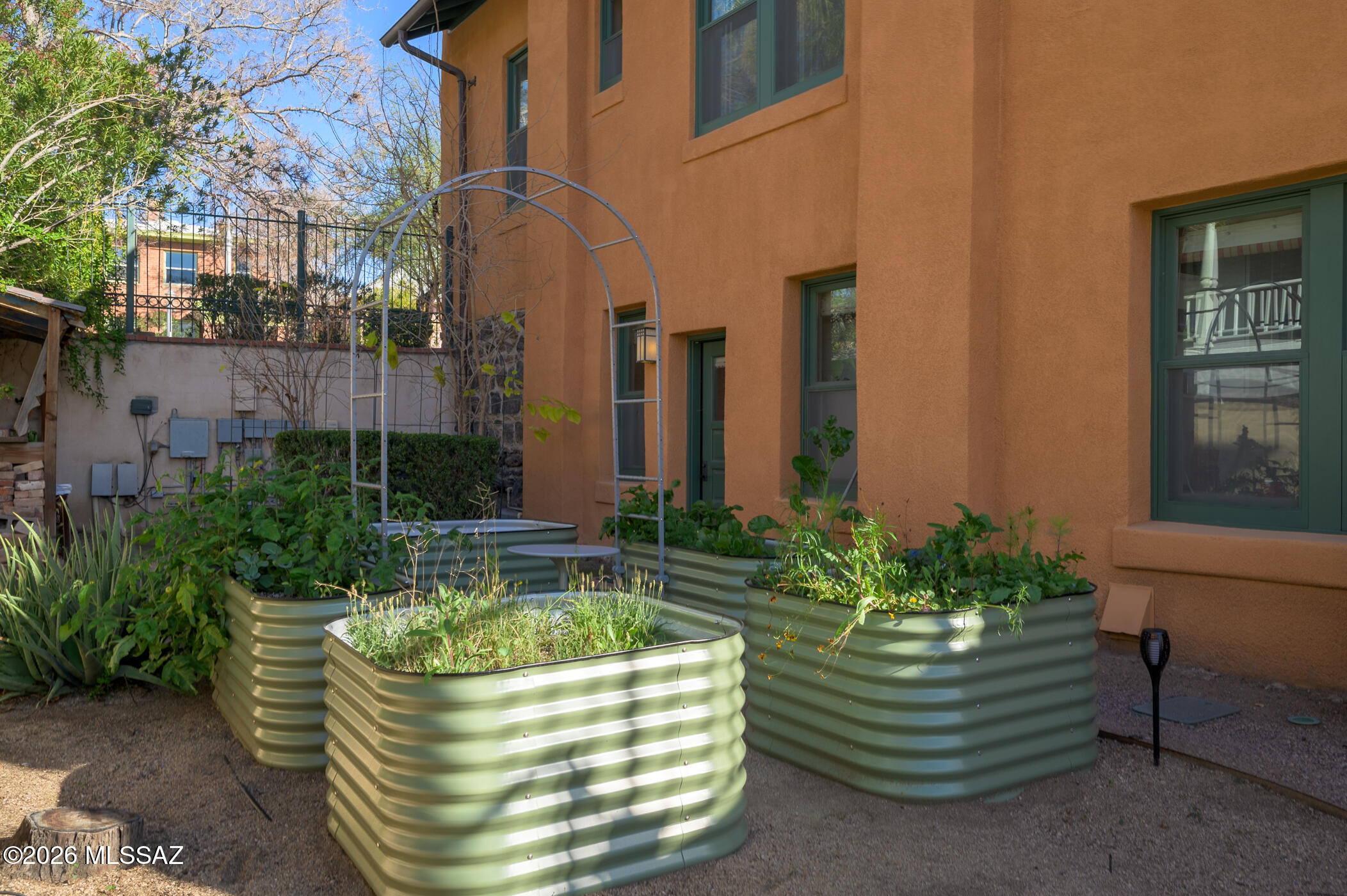 252 N Main Avenue 1&2