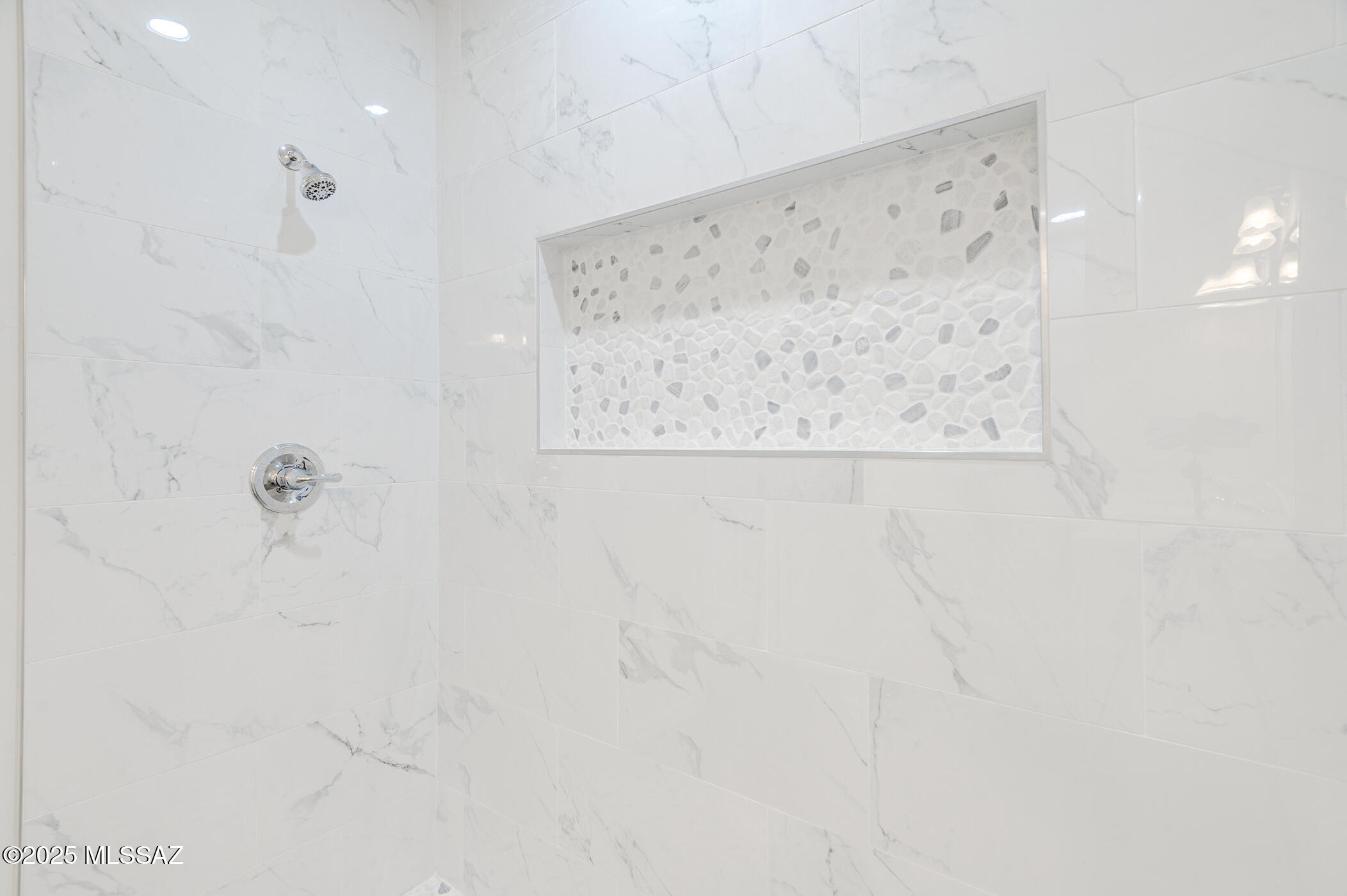 219 S Atlanta Street