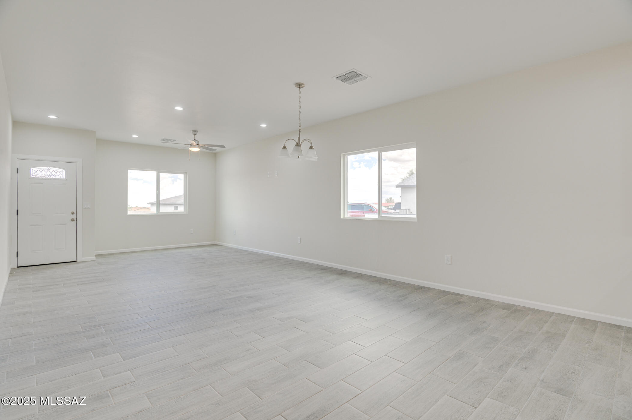 219 S Atlanta Street