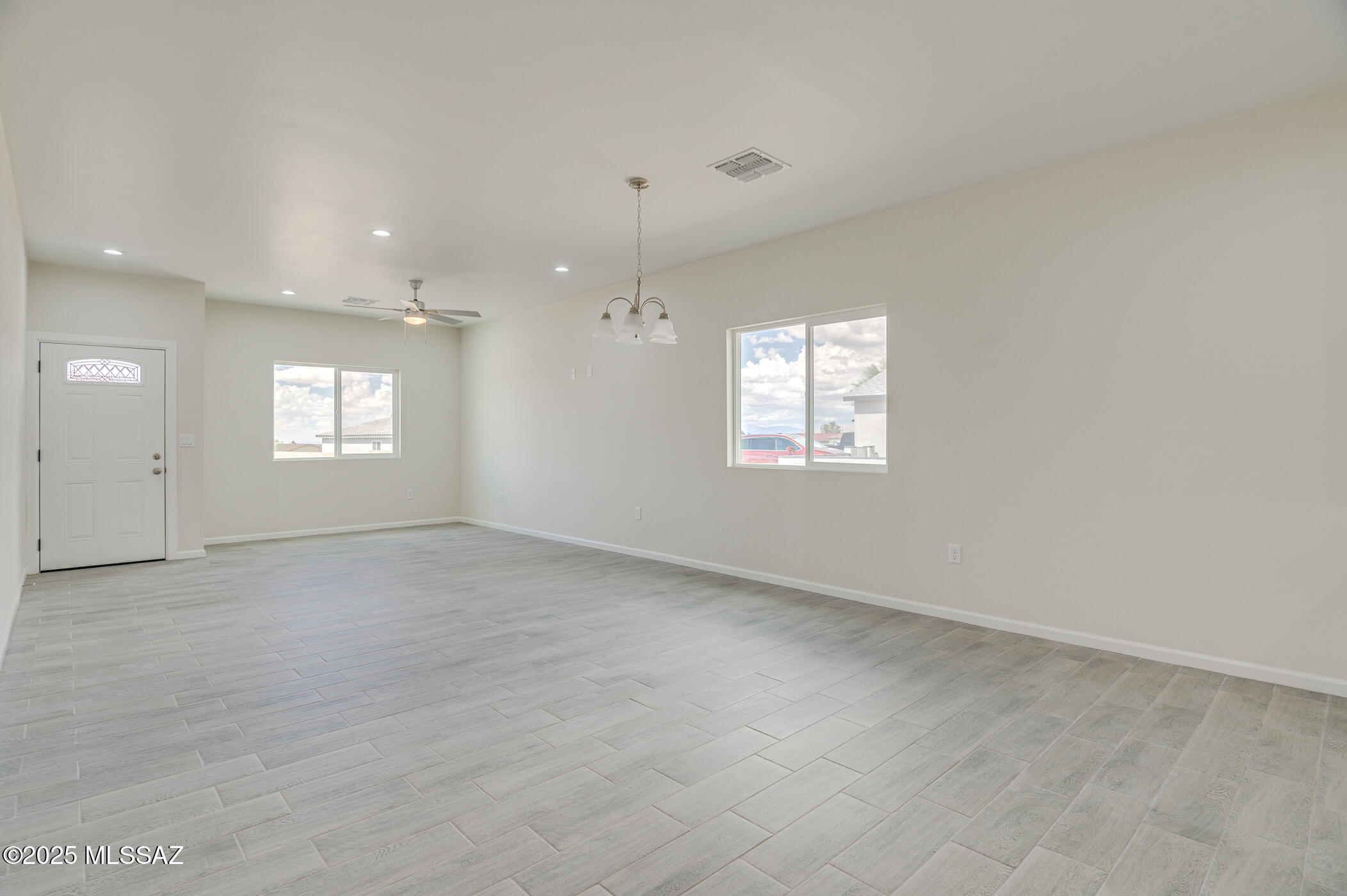 219 S Atlanta Street