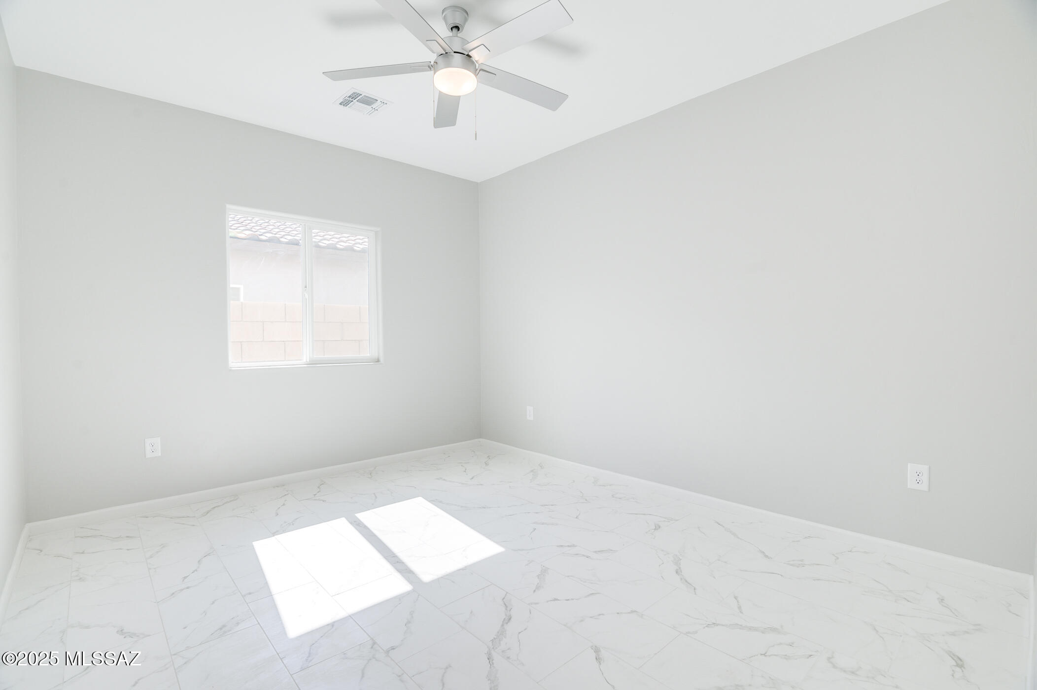 225 S Atlanta Street