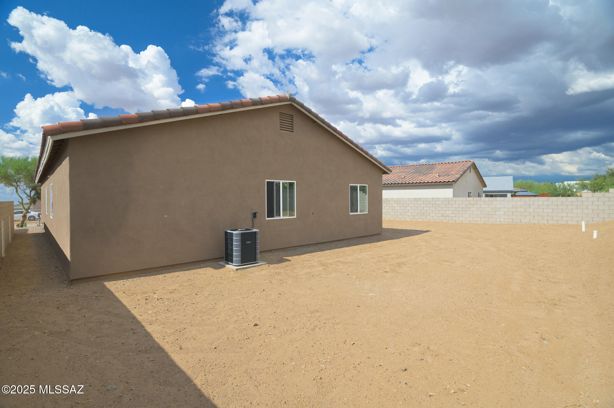 225 S Atlanta Street