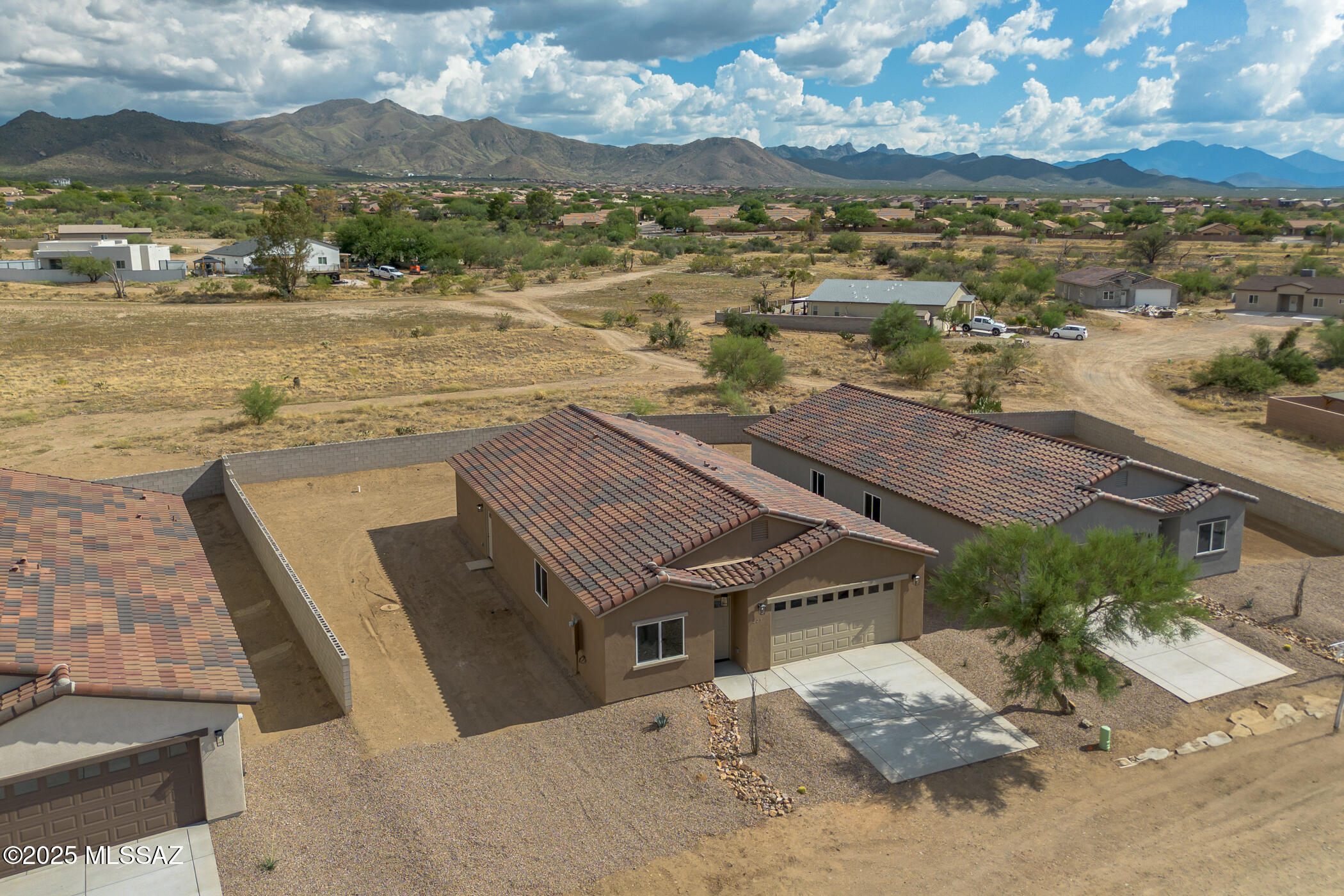 225 S Atlanta Street