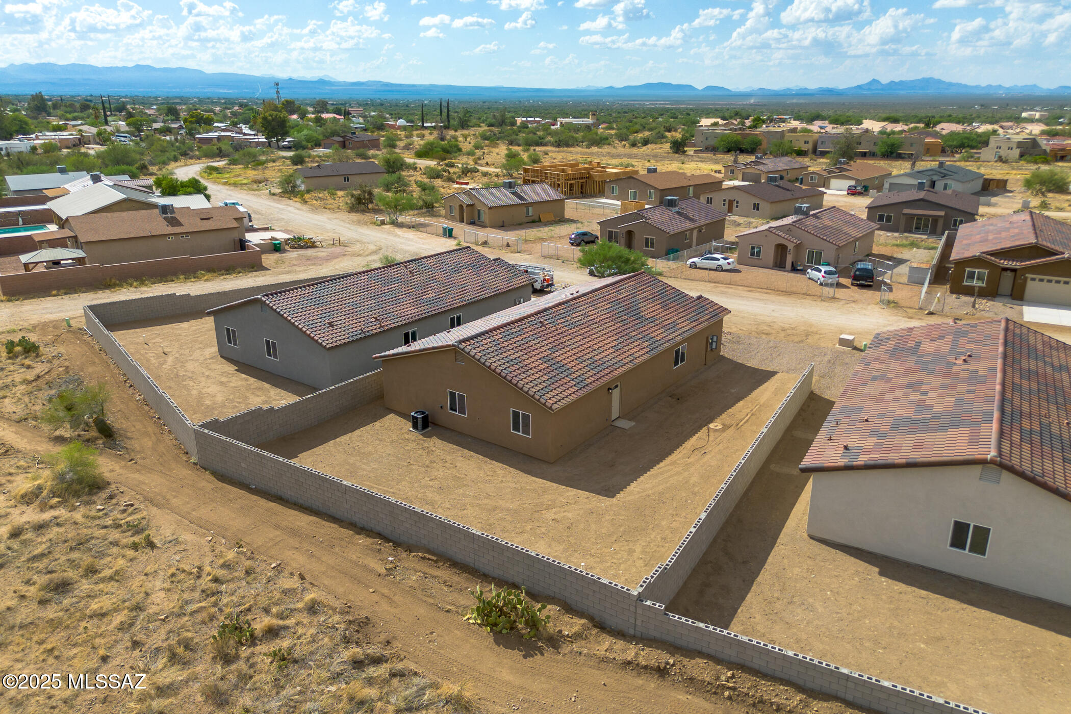 225 S Atlanta Street