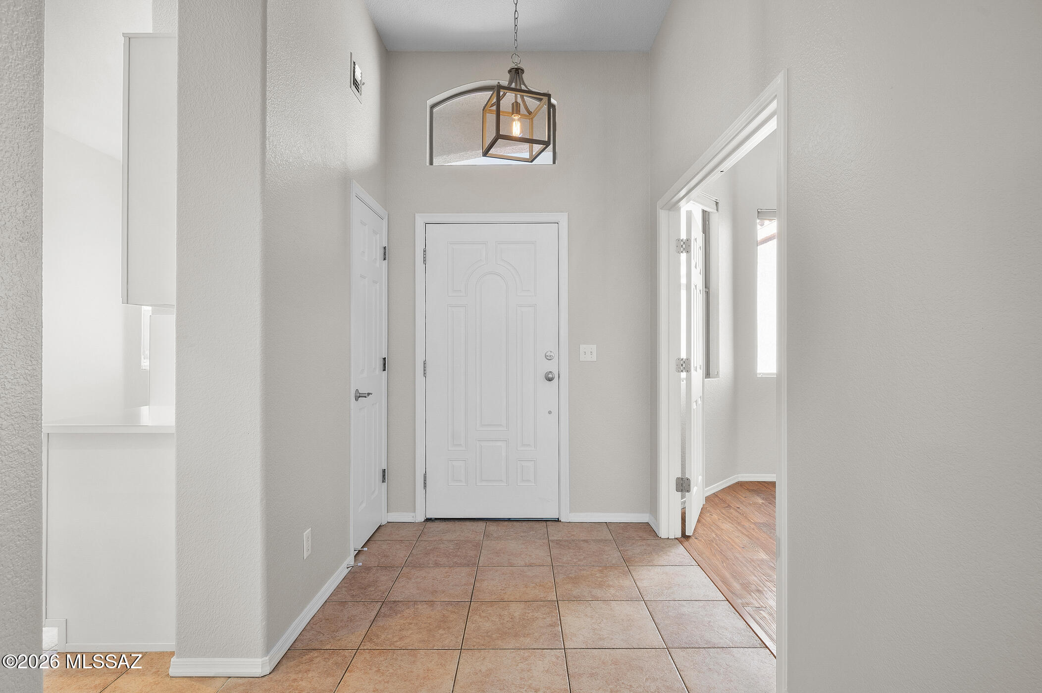 8381 S Camino Bengala